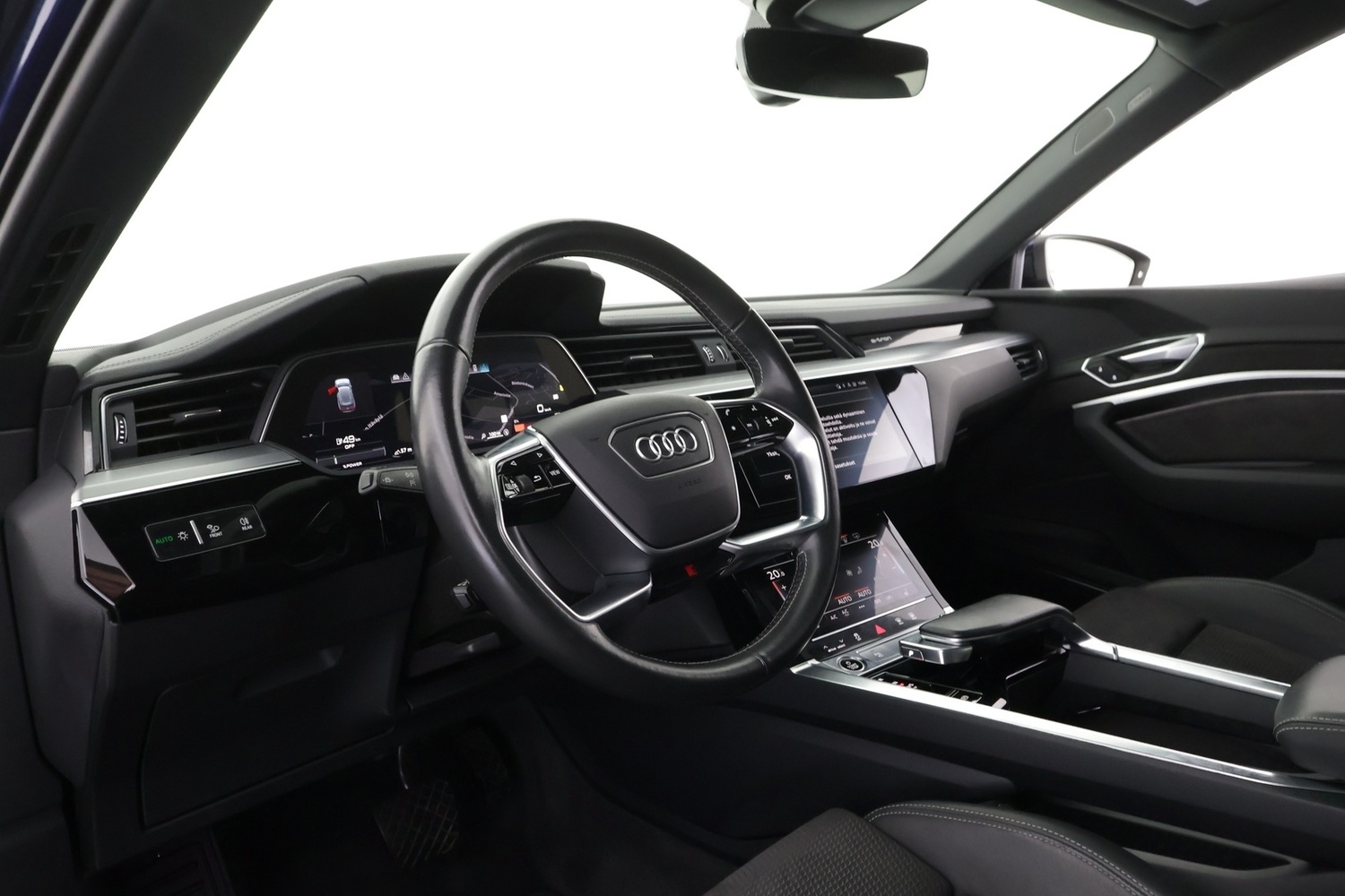 Audi e-tron vaihtoauto