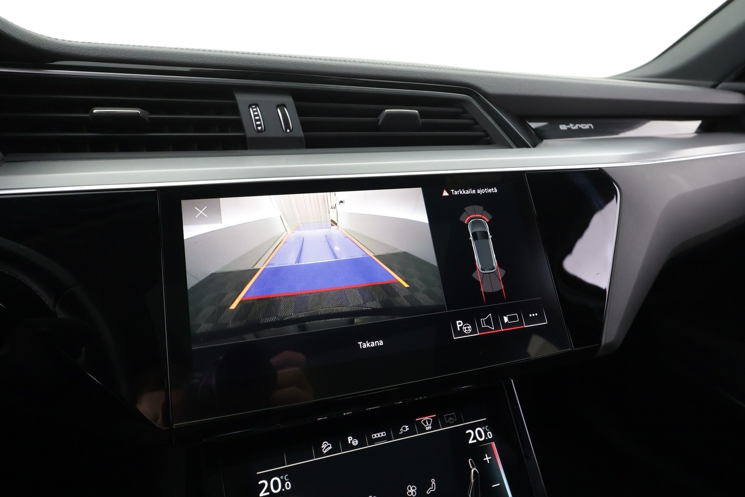 Audi e-tron vaihtoauto