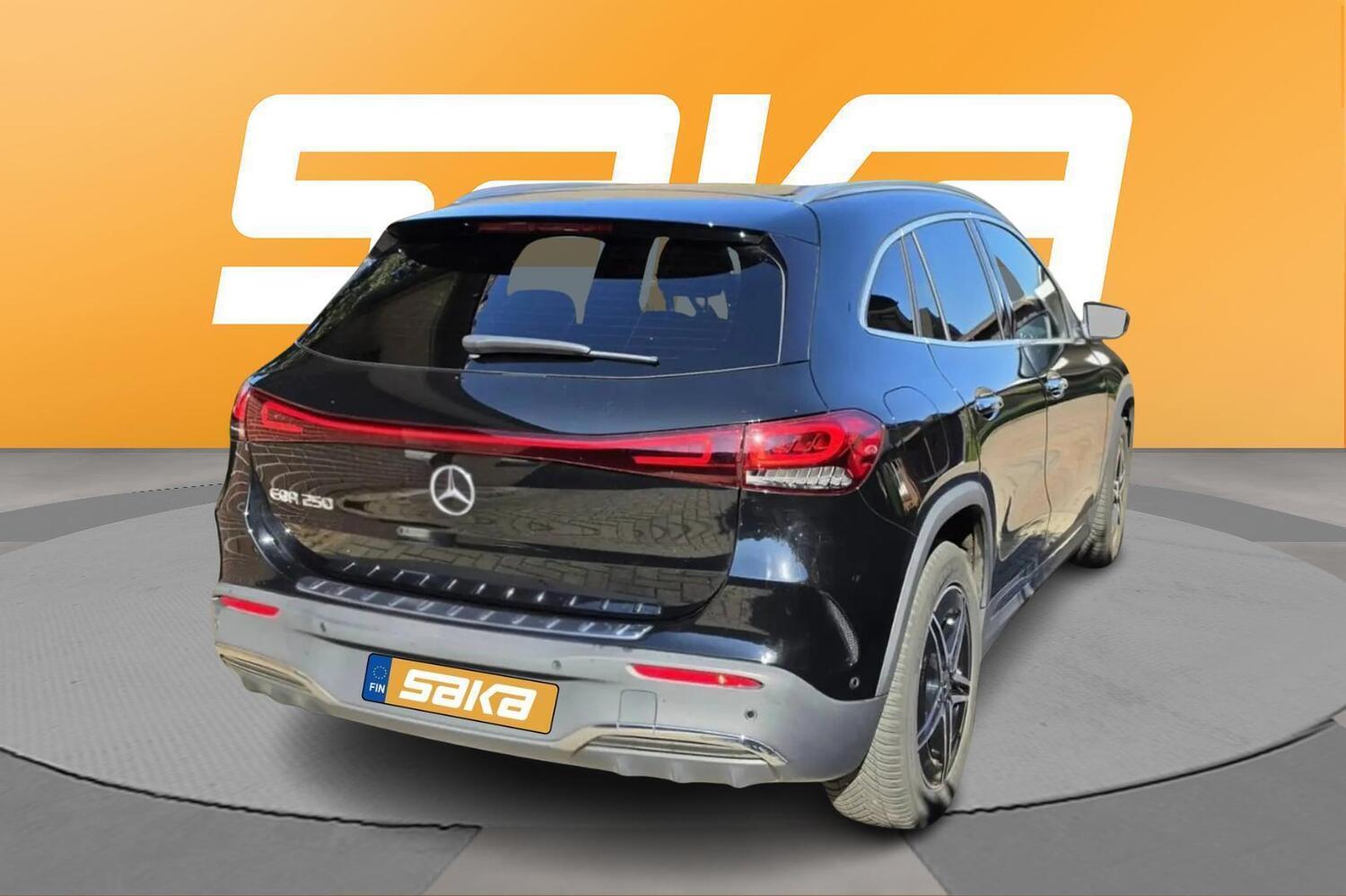 Mercedes-Benz EQA vaihtoauto