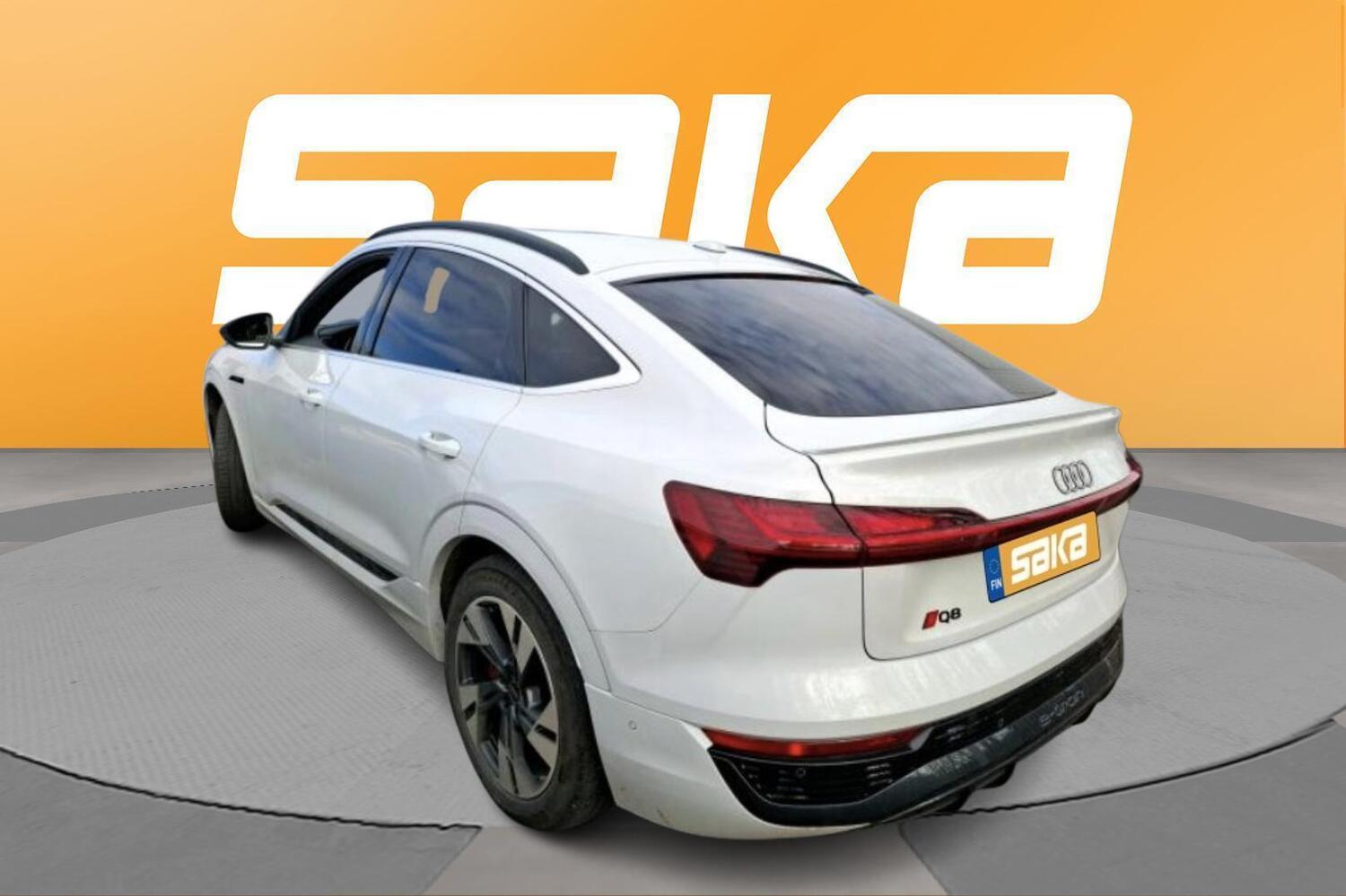 Audi Q8 e-tron vaihtoauto