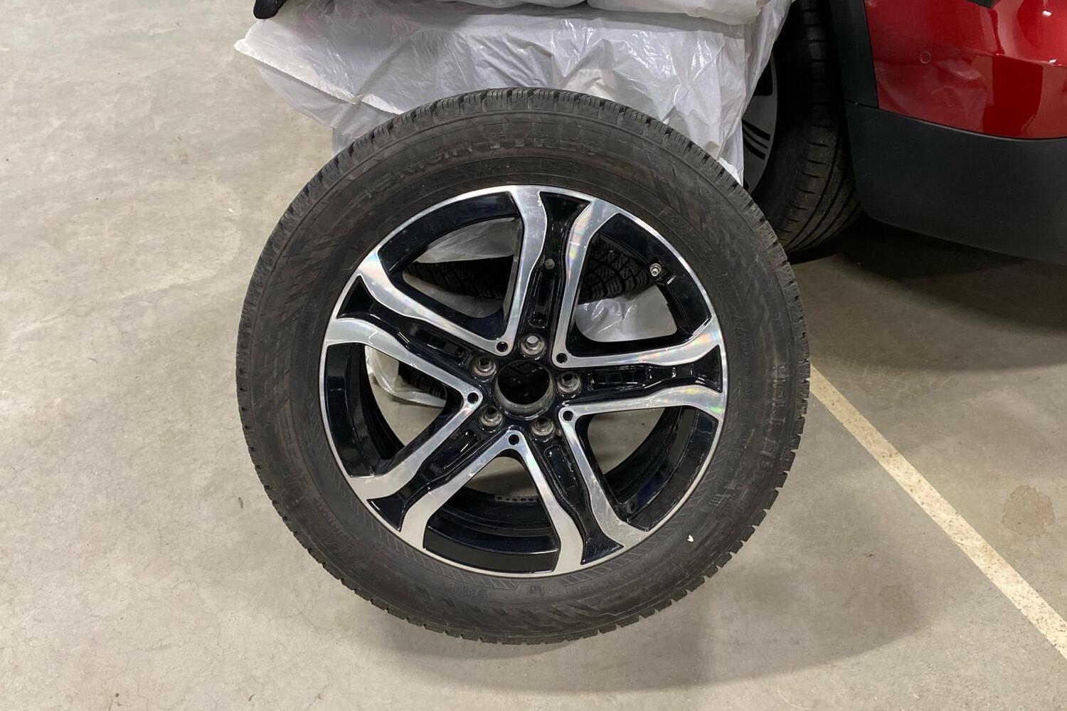 Mercedes-Benz EQB vaihtoauto