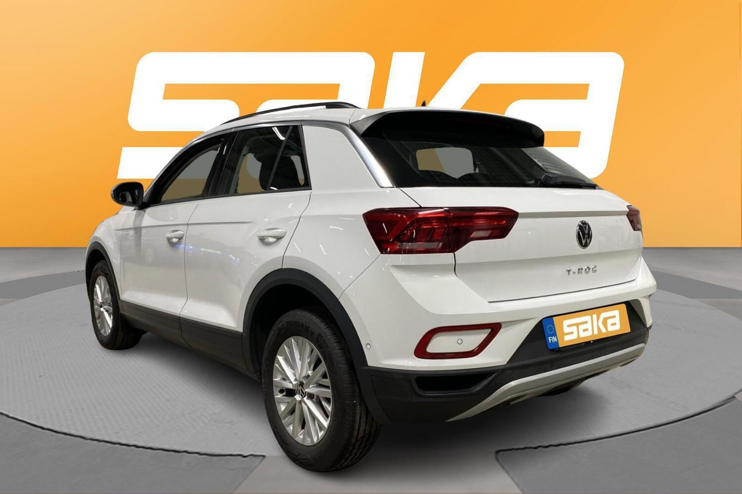 Volkswagen T-Roc vaihtoauto