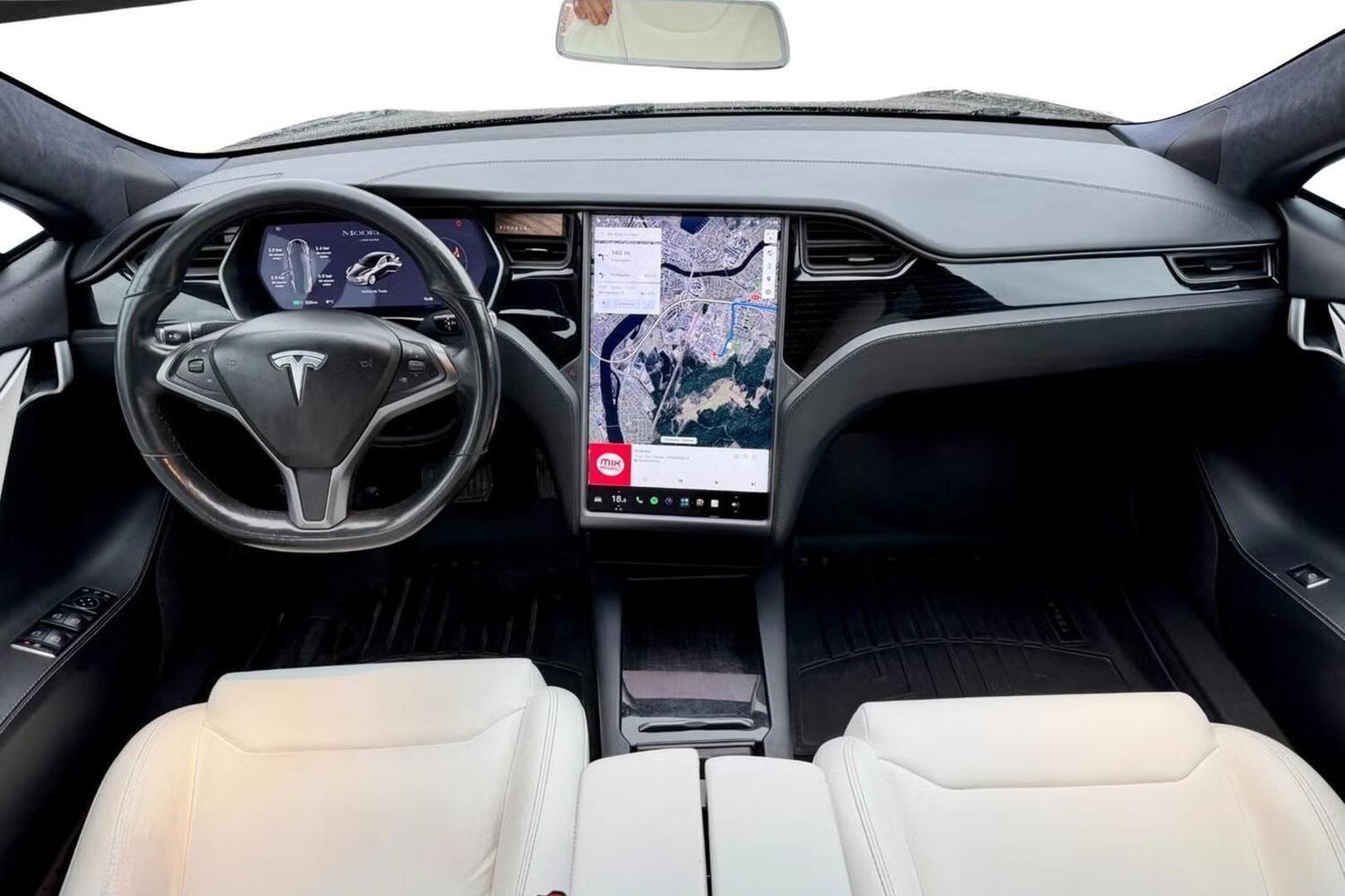 Tesla Model S vaihtoauto