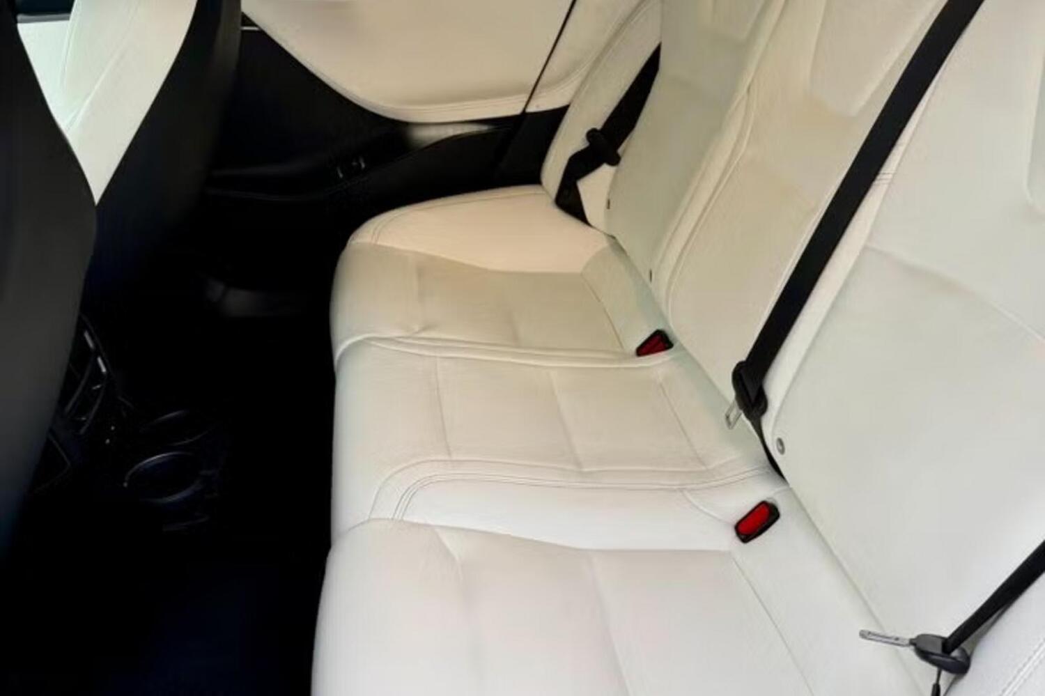 Tesla Model S vaihtoauto
