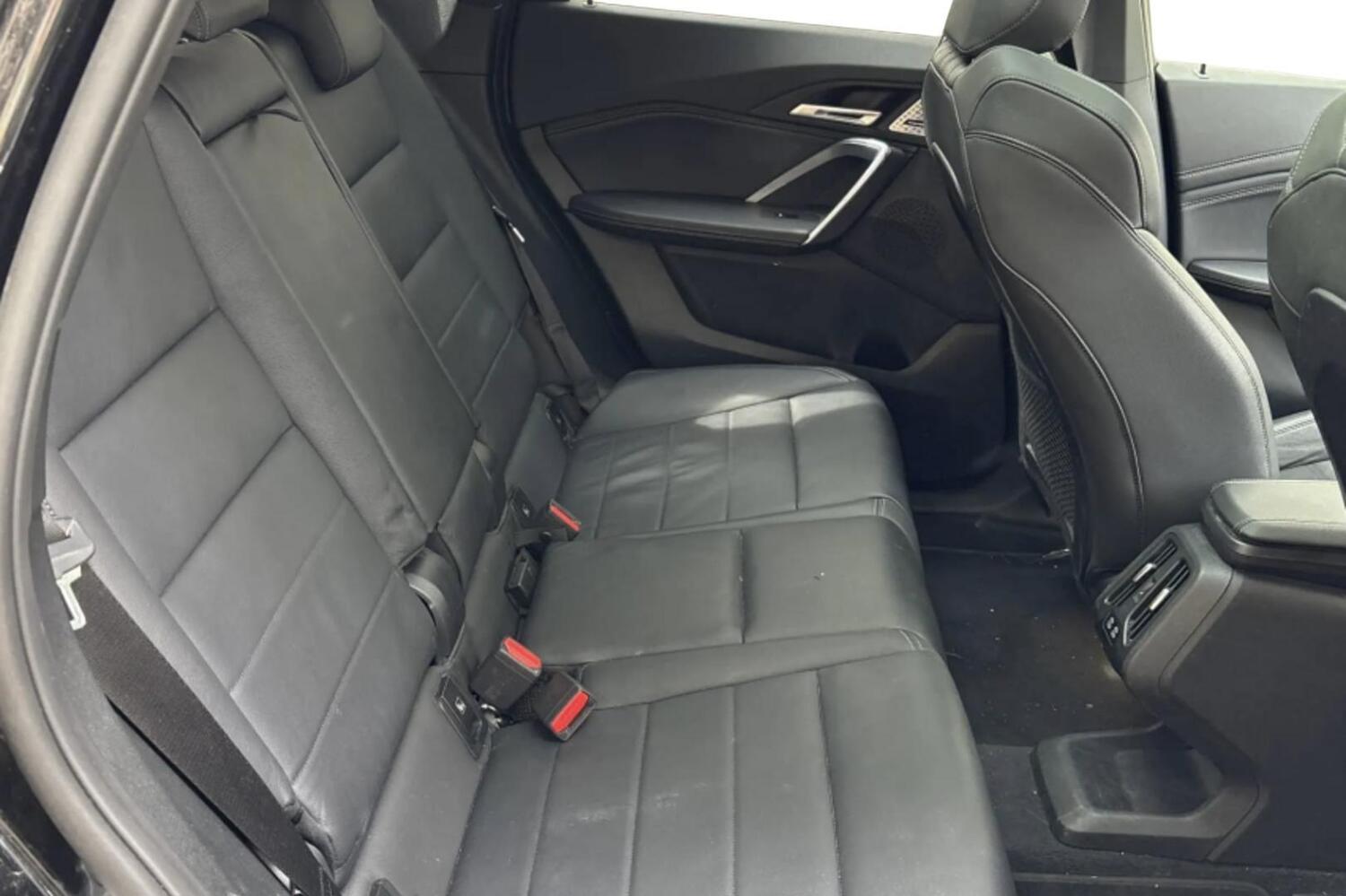 BMW iX1 vaihtoauto