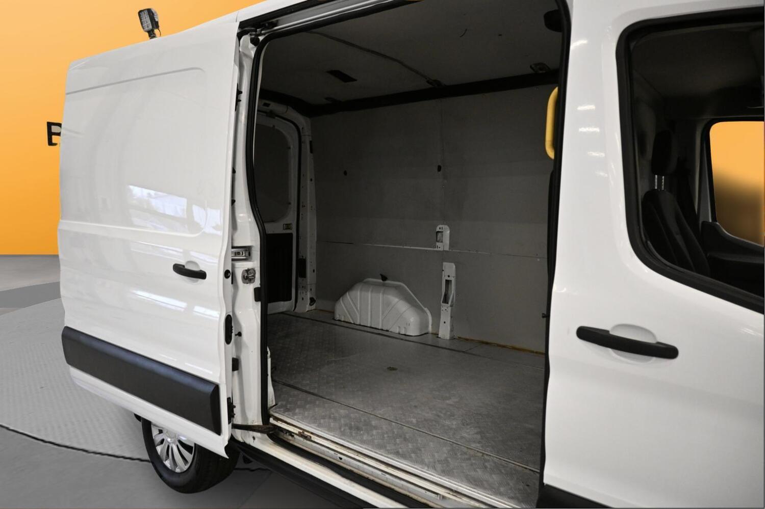 Ford Transit vaihtoauto