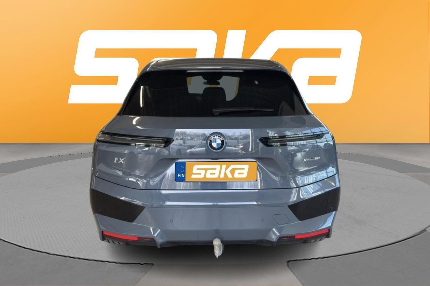 BMW iX vaihtoauto