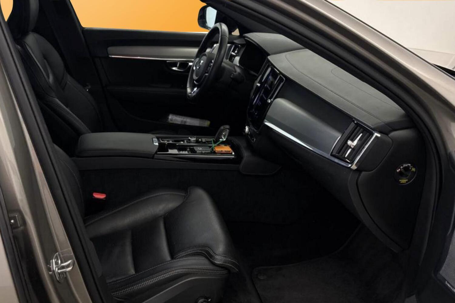 Volvo V90 vaihtoauto