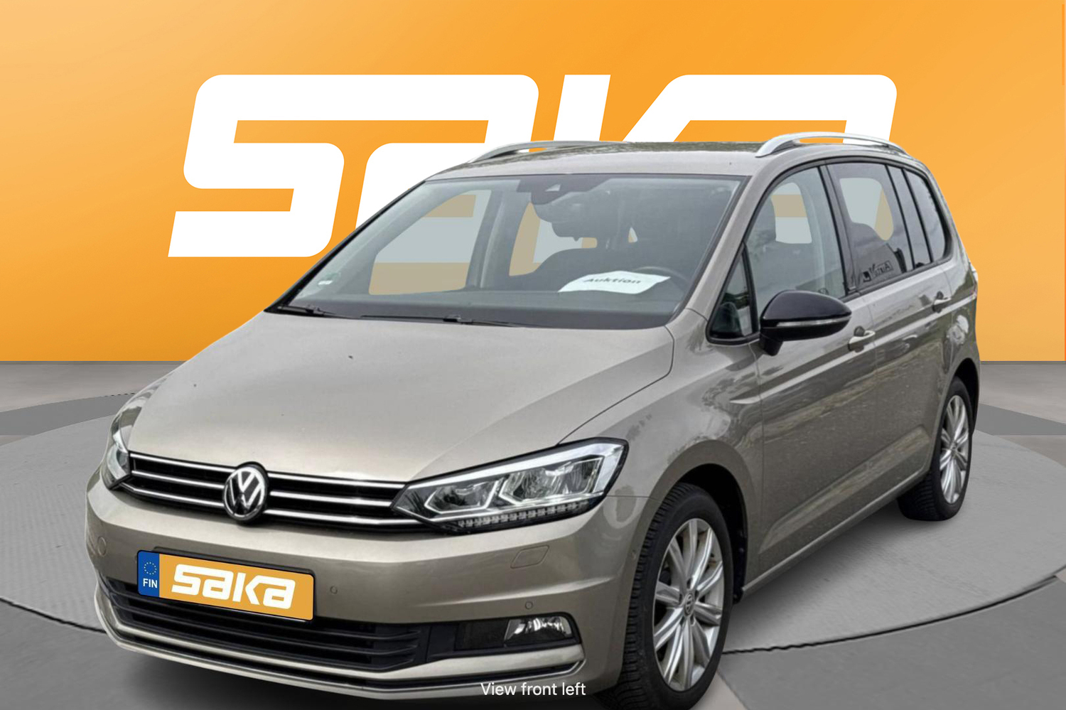 Volkswagen Touran vaihtoauto