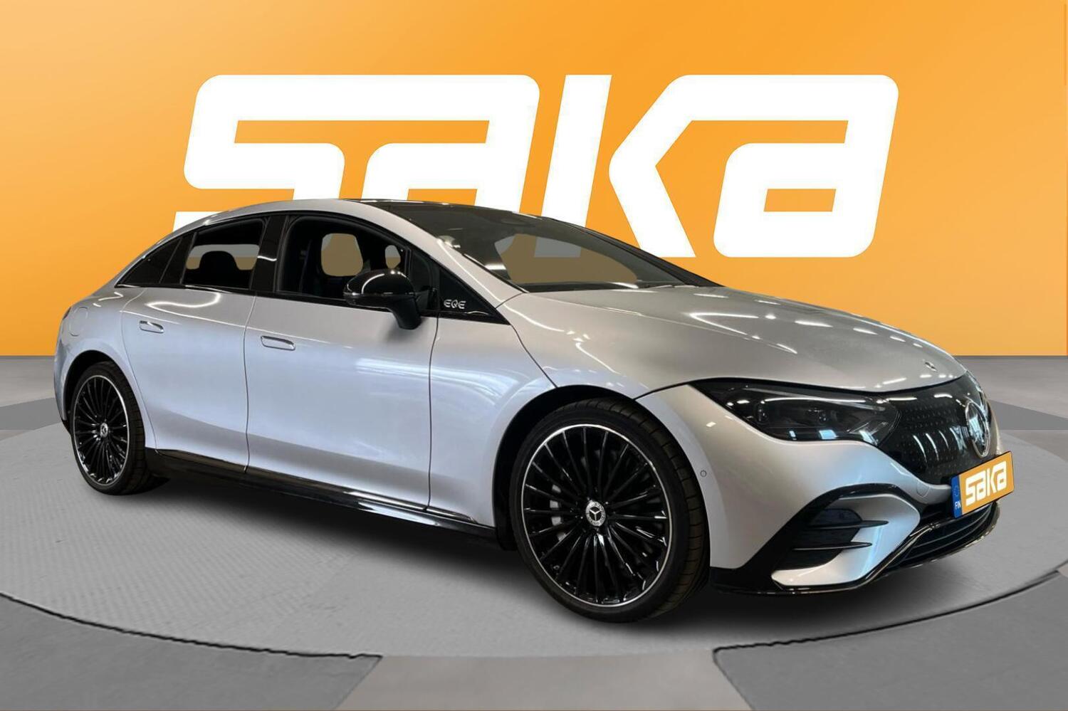 Mercedes-Benz EQE vaihtoauto