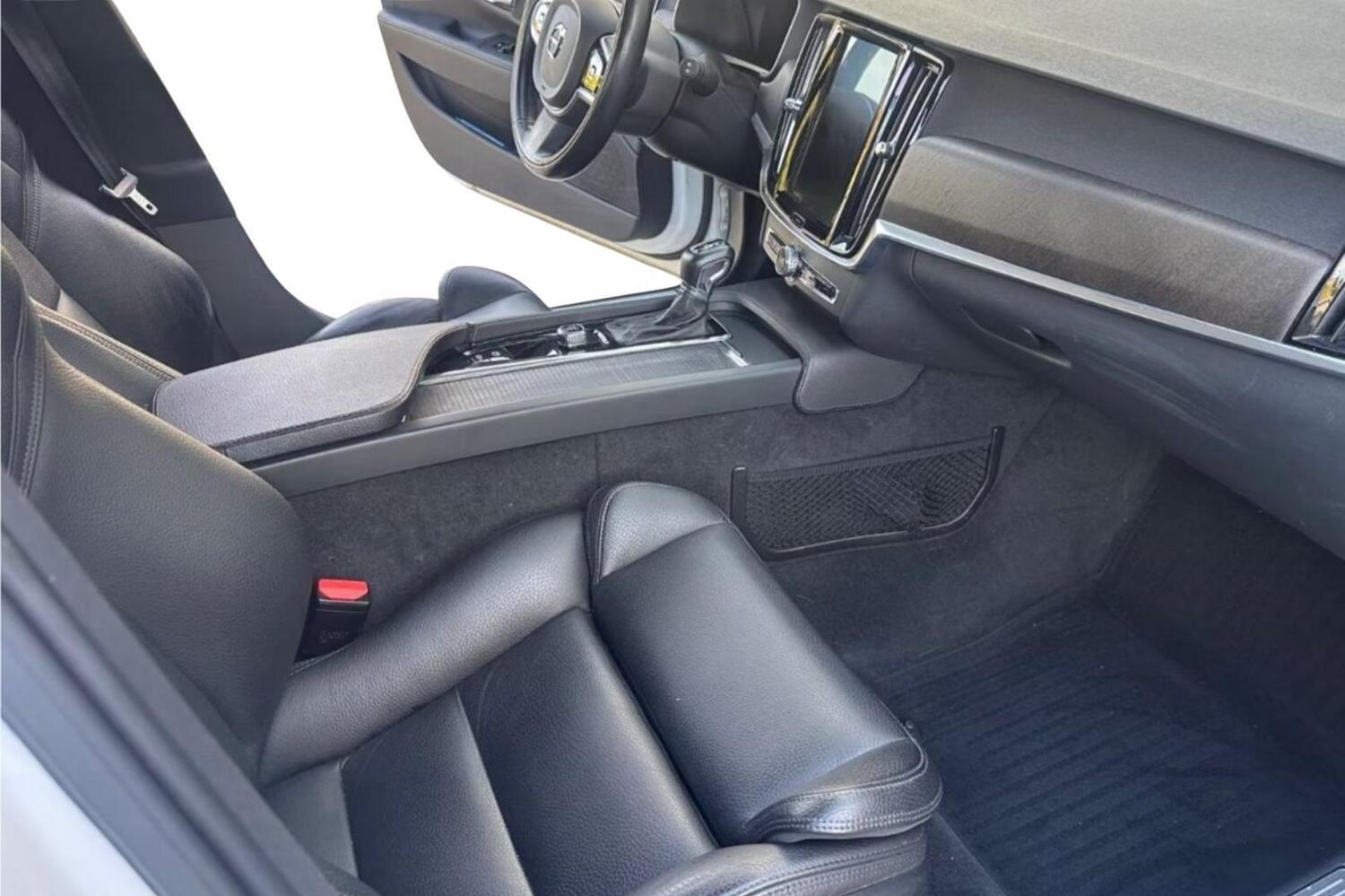 Volvo V90 Cross Country vaihtoauto