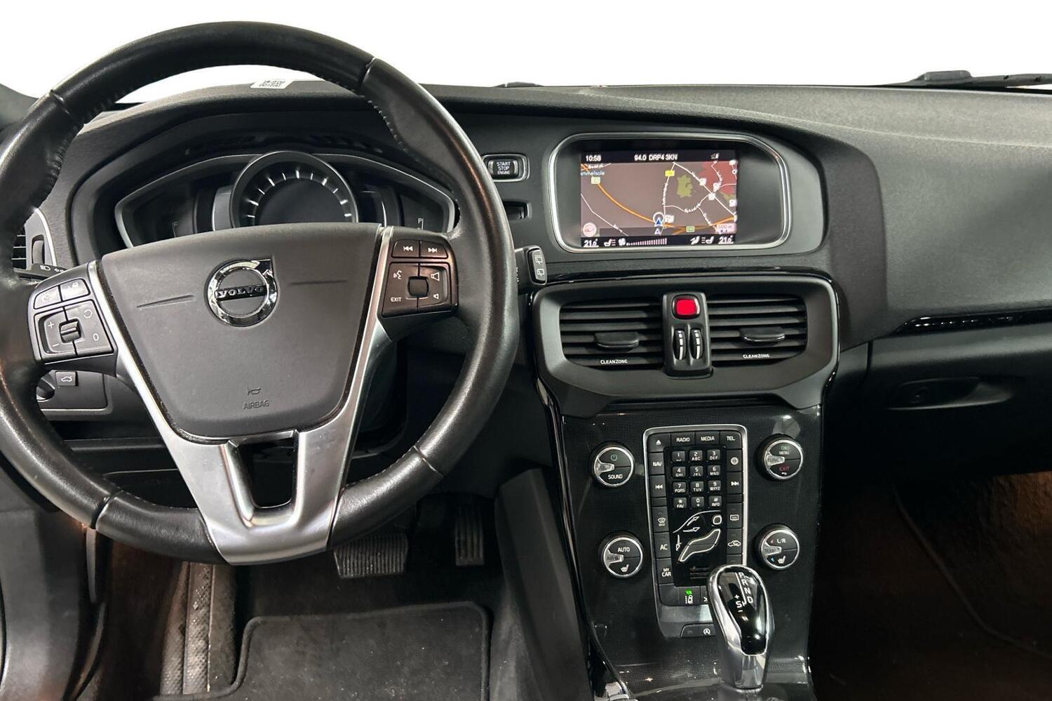 Volvo V40 Cross Country vaihtoauto