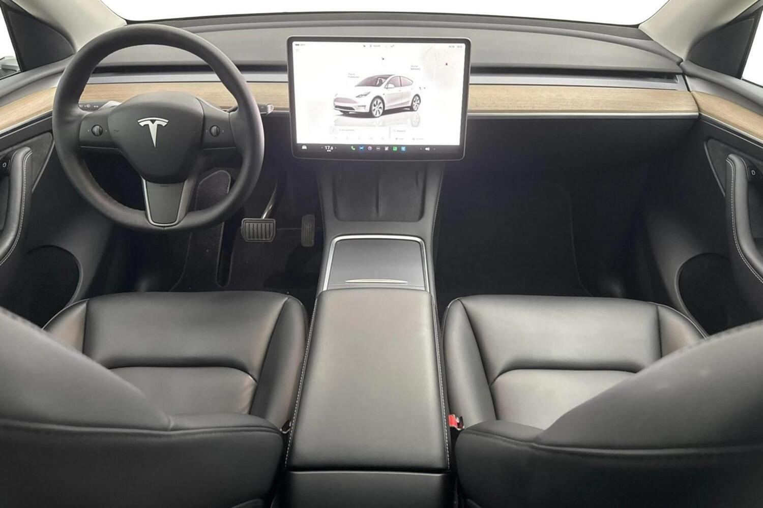 Tesla Model Y vaihtoauto
