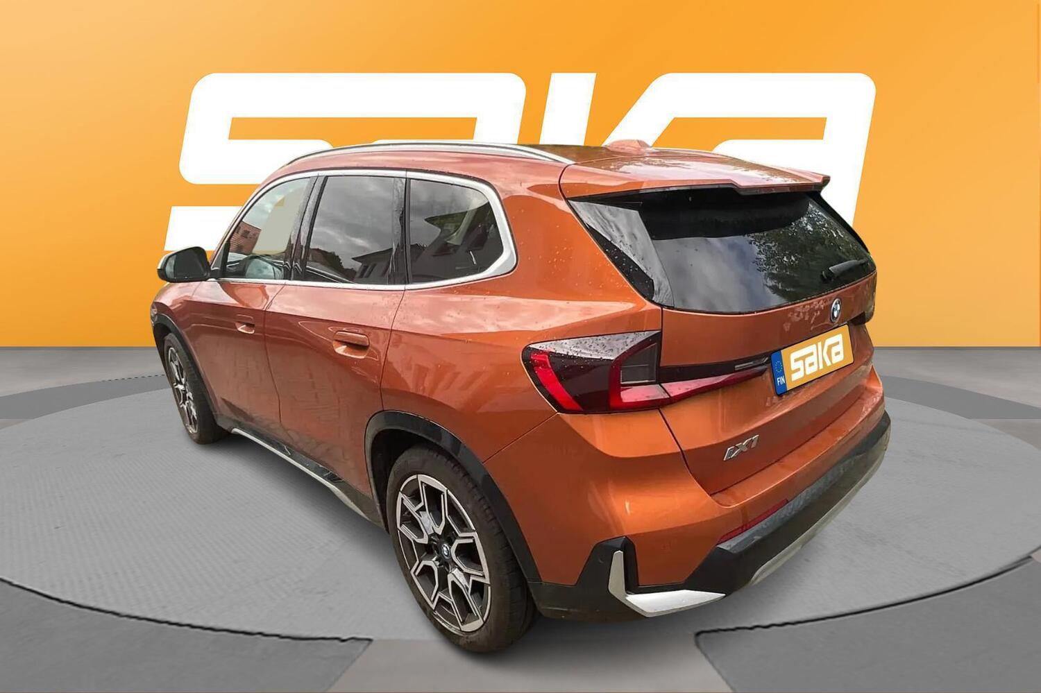 BMW iX1 vaihtoauto