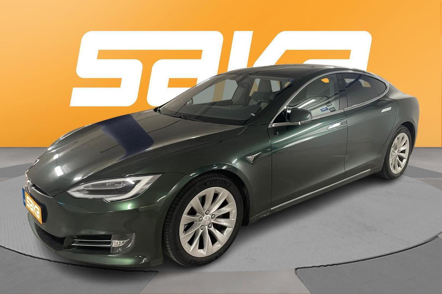 Tesla Model S vaihtoauto