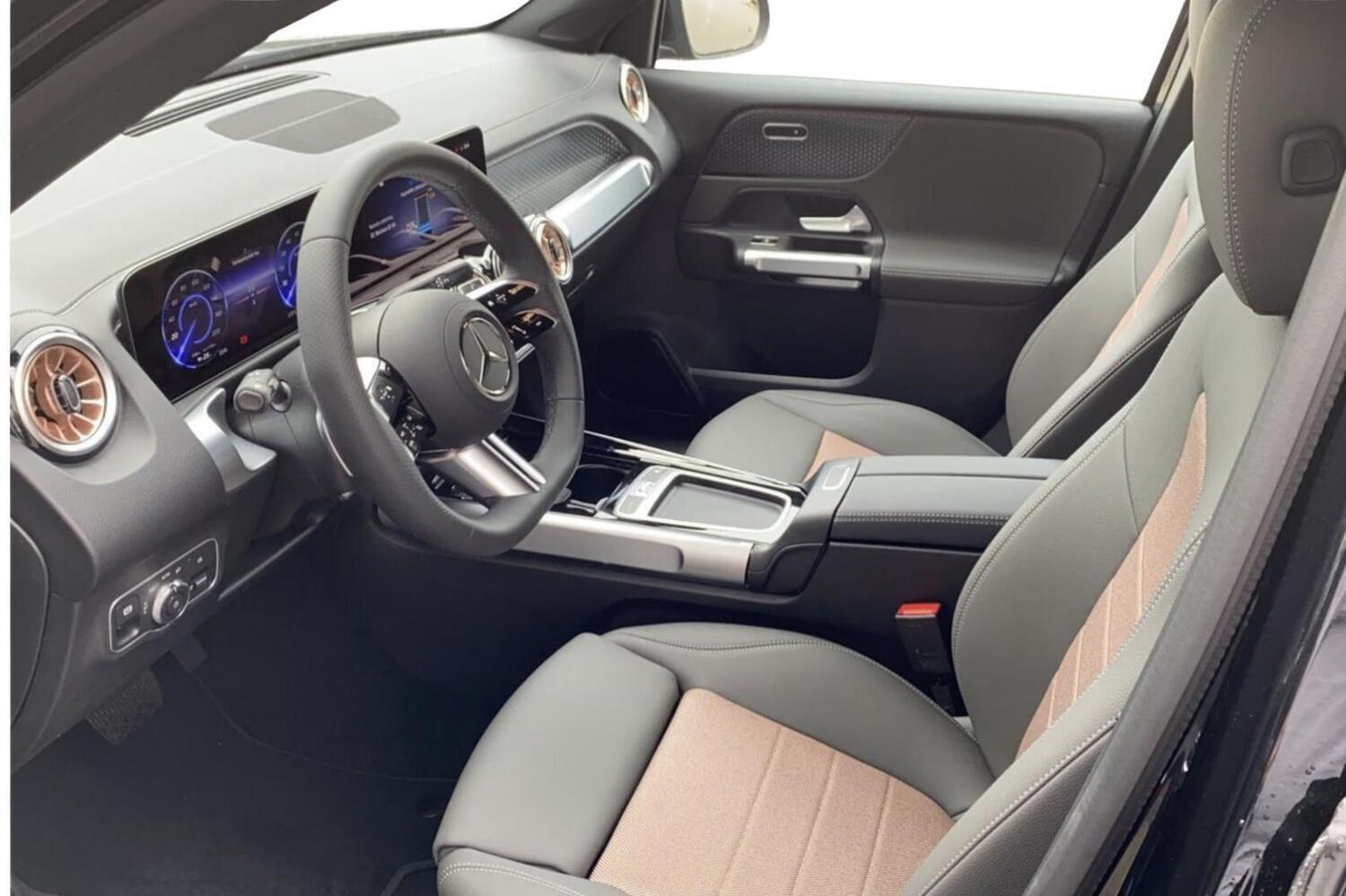 Mercedes-Benz EQB vaihtoauto