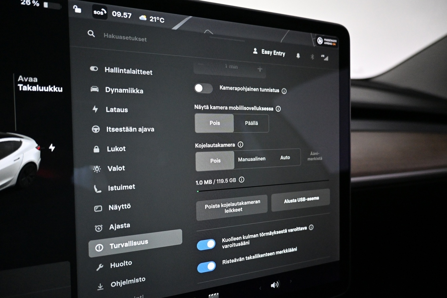 Tesla Model 3 vaihtoauto