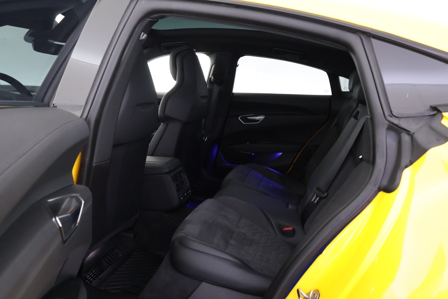 Audi e-tron GT vaihtoauto