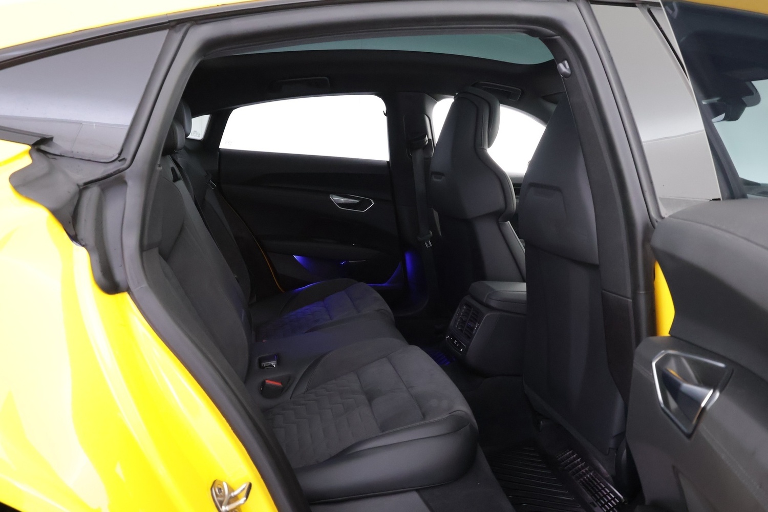 Audi e-tron GT vaihtoauto