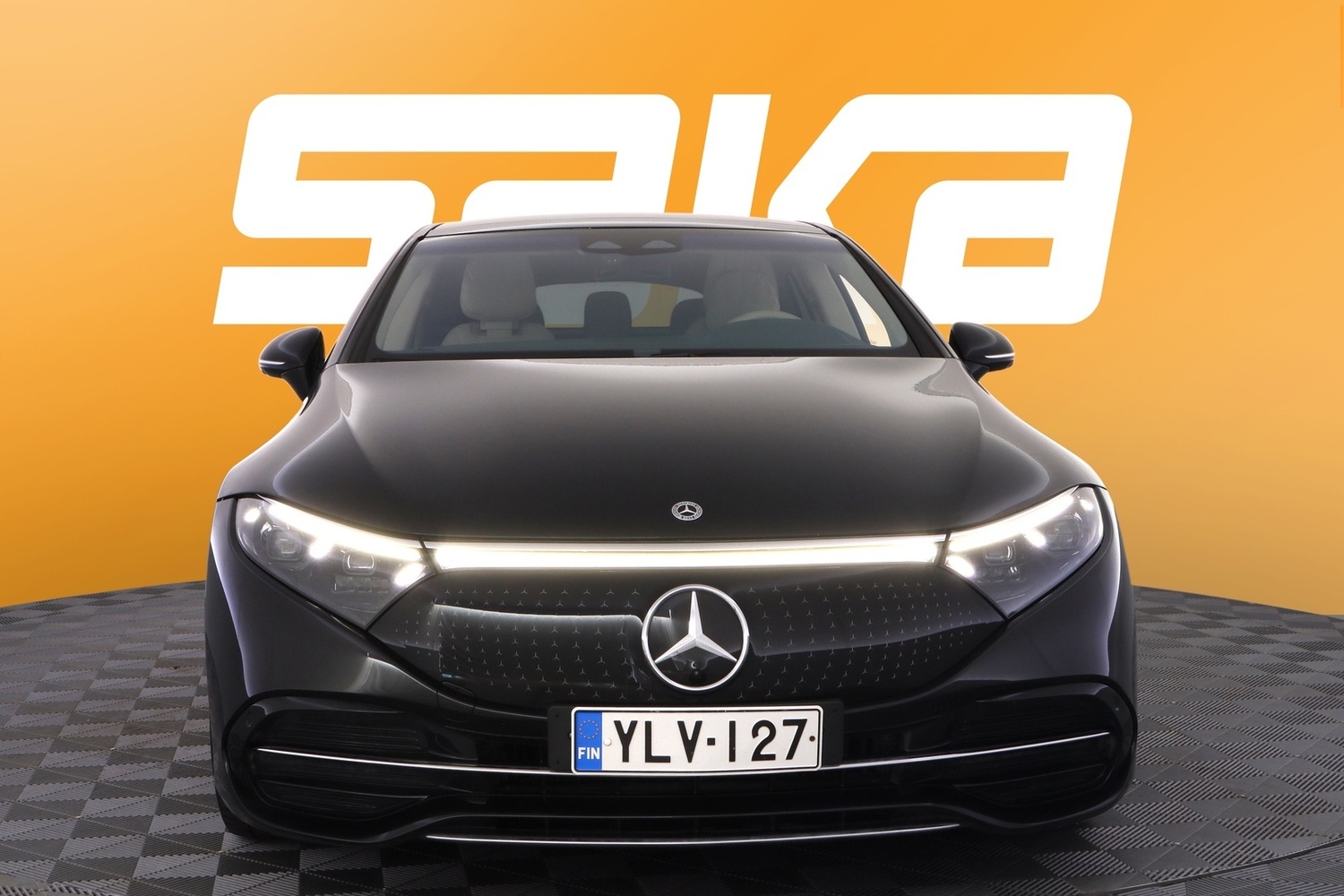 Mercedes-Benz EQS vaihtoauto