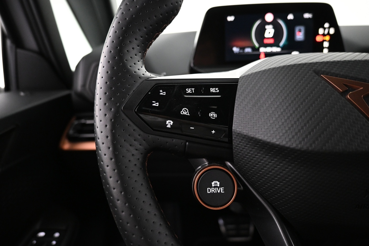 Cupra Born vaihtoauto