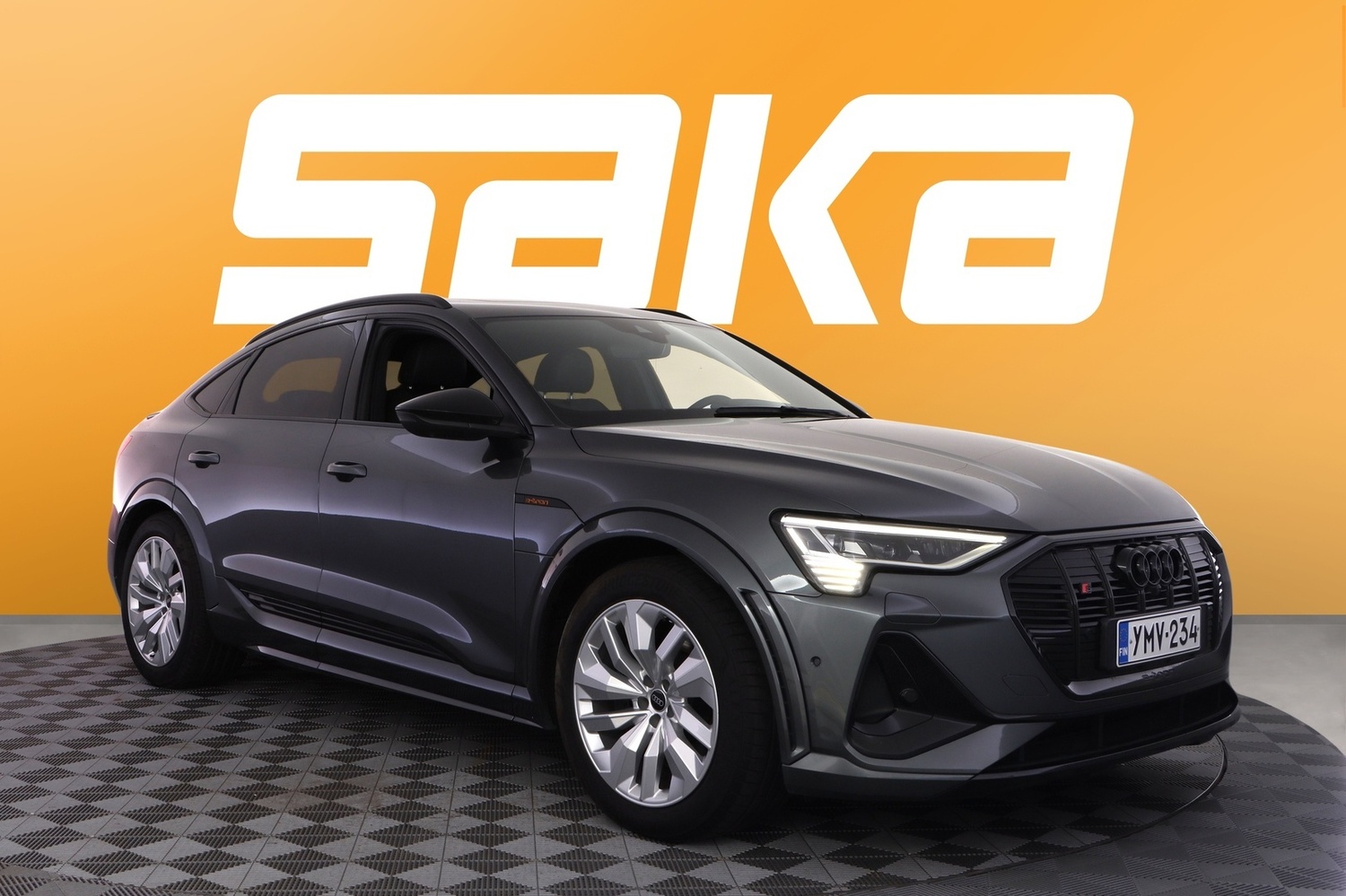 Audi e-tron vaihtoauto