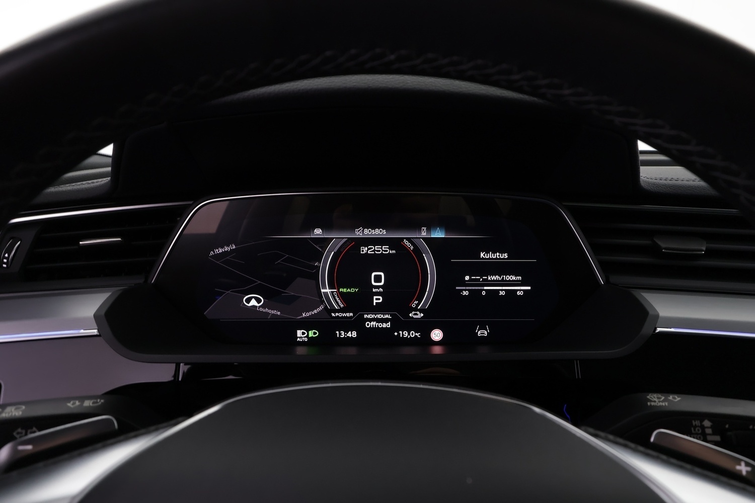 Audi e-tron vaihtoauto