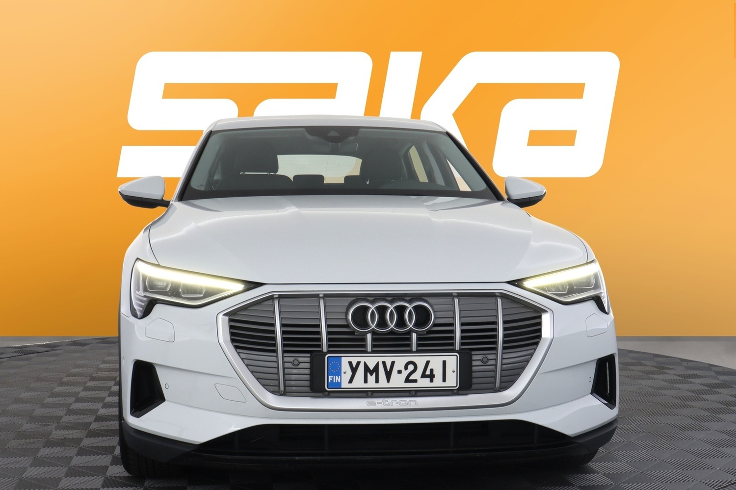 Audi e-tron vaihtoauto