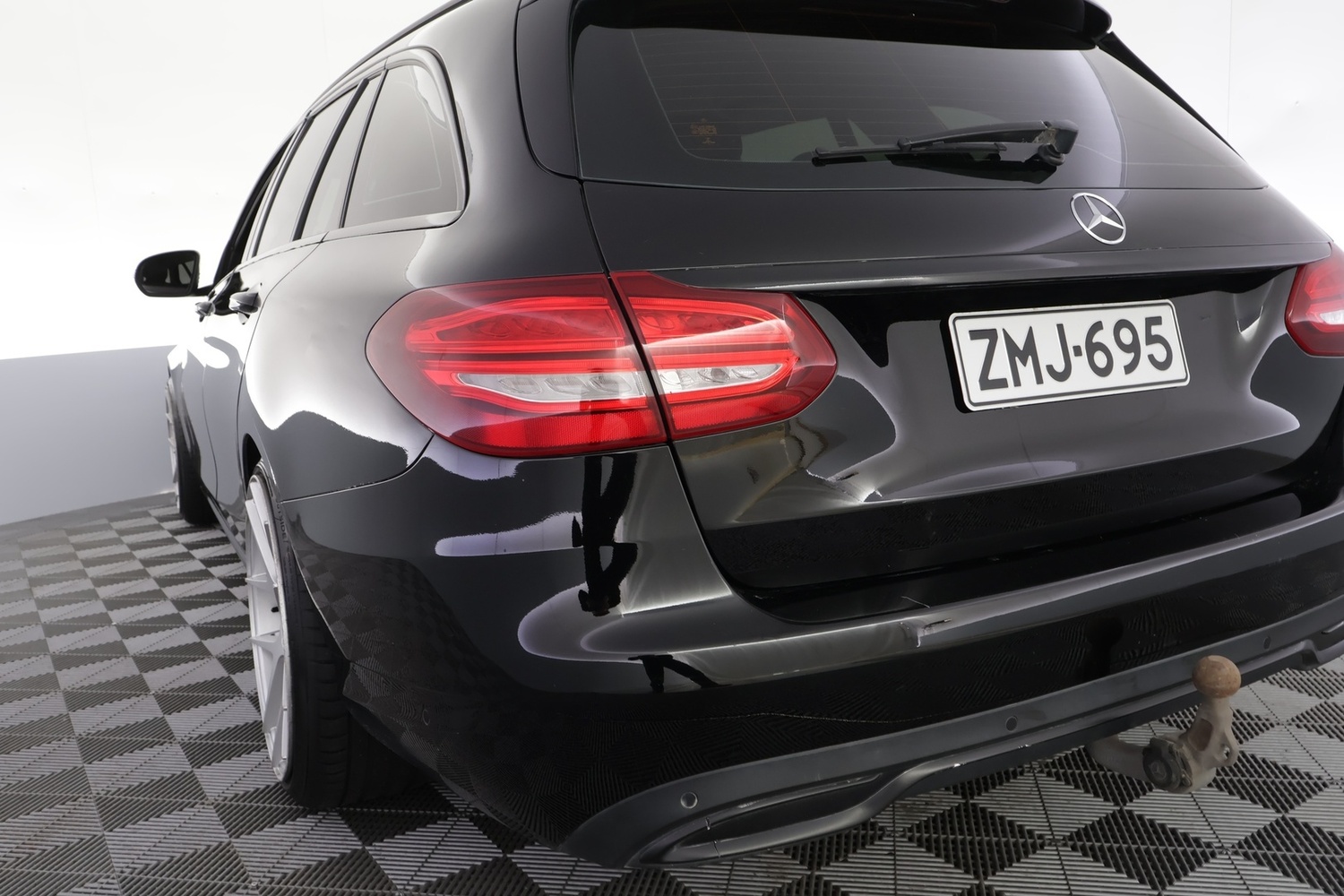 Mercedes-Benz C vaihtoauto