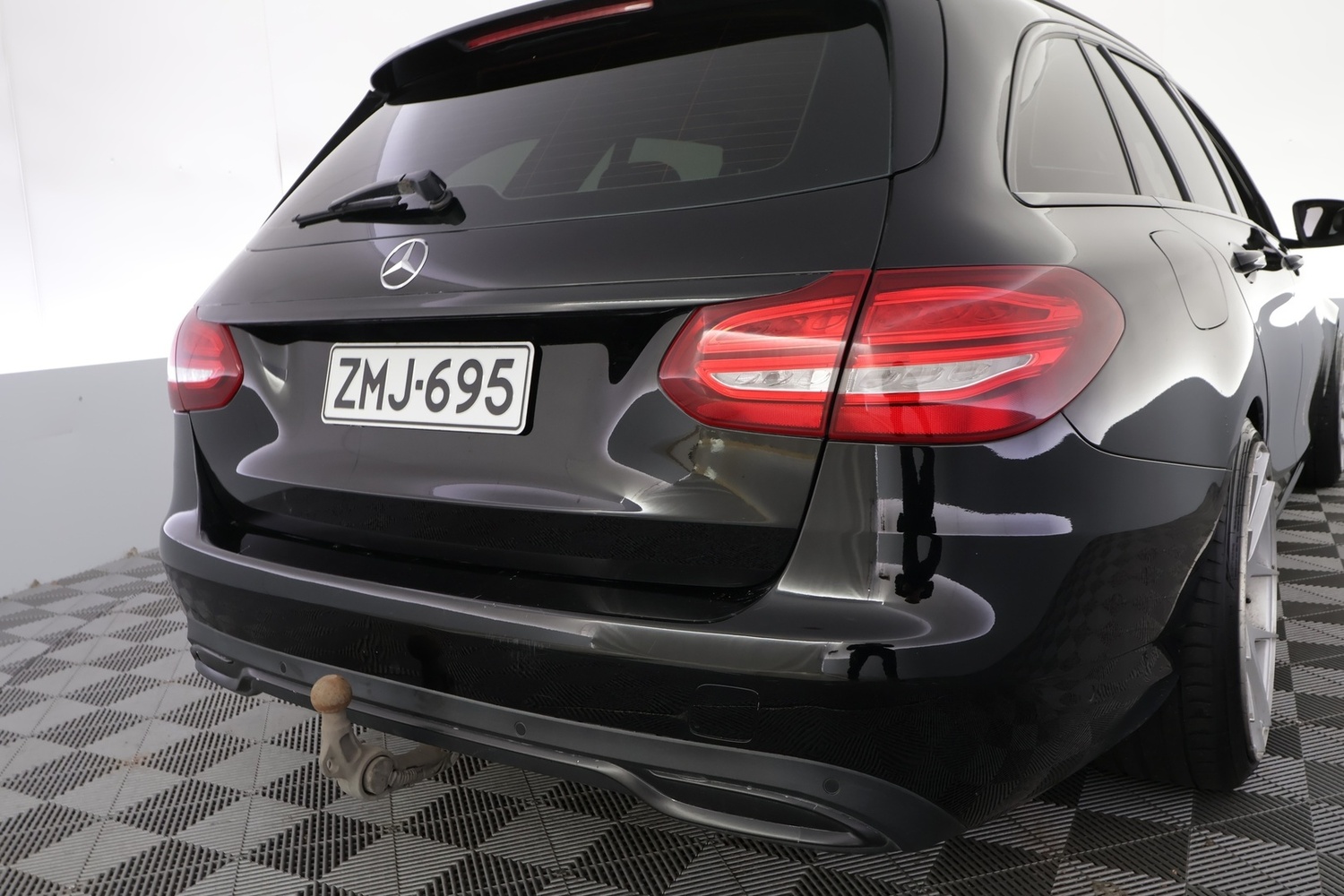 Mercedes-Benz C vaihtoauto