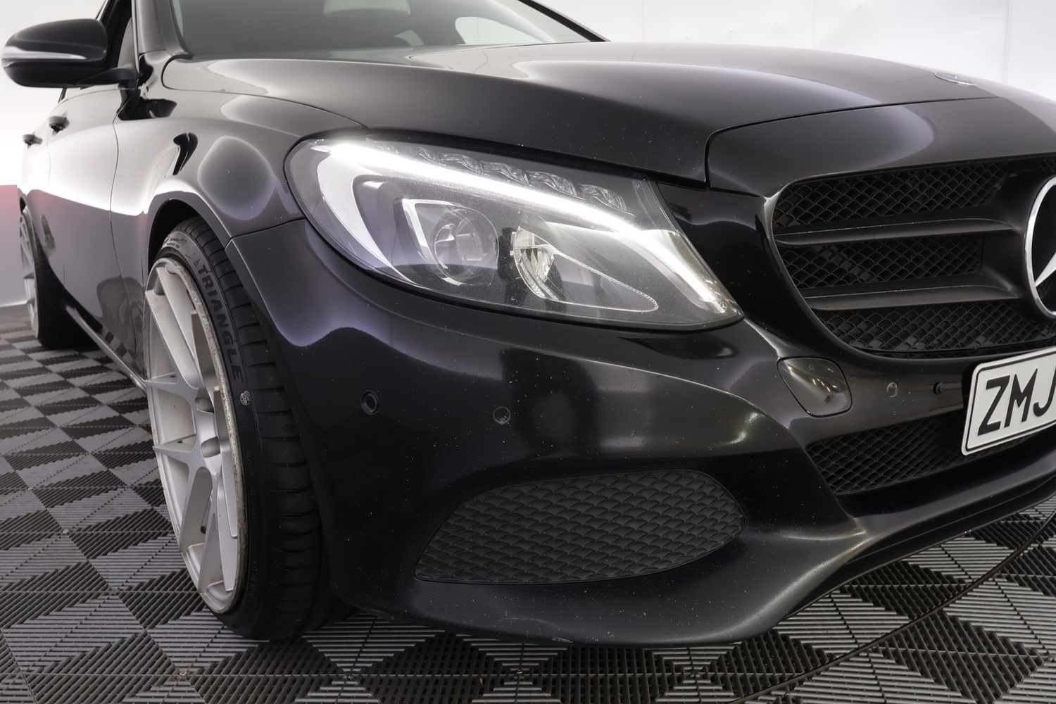 Mercedes-Benz C vaihtoauto
