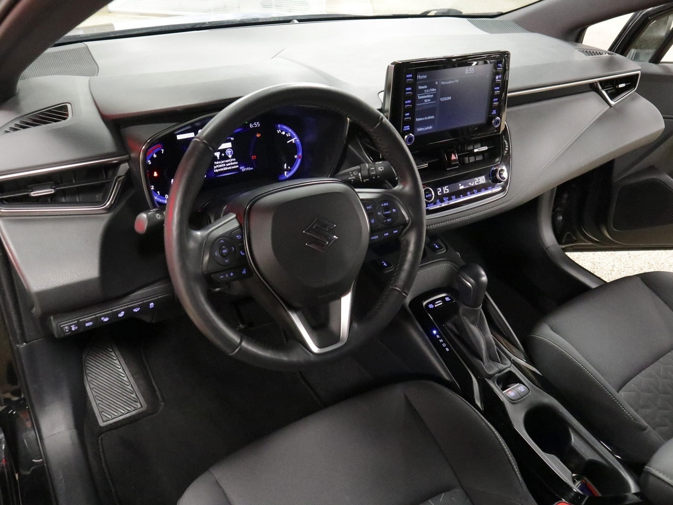 Suzuki Swace vaihtoauto