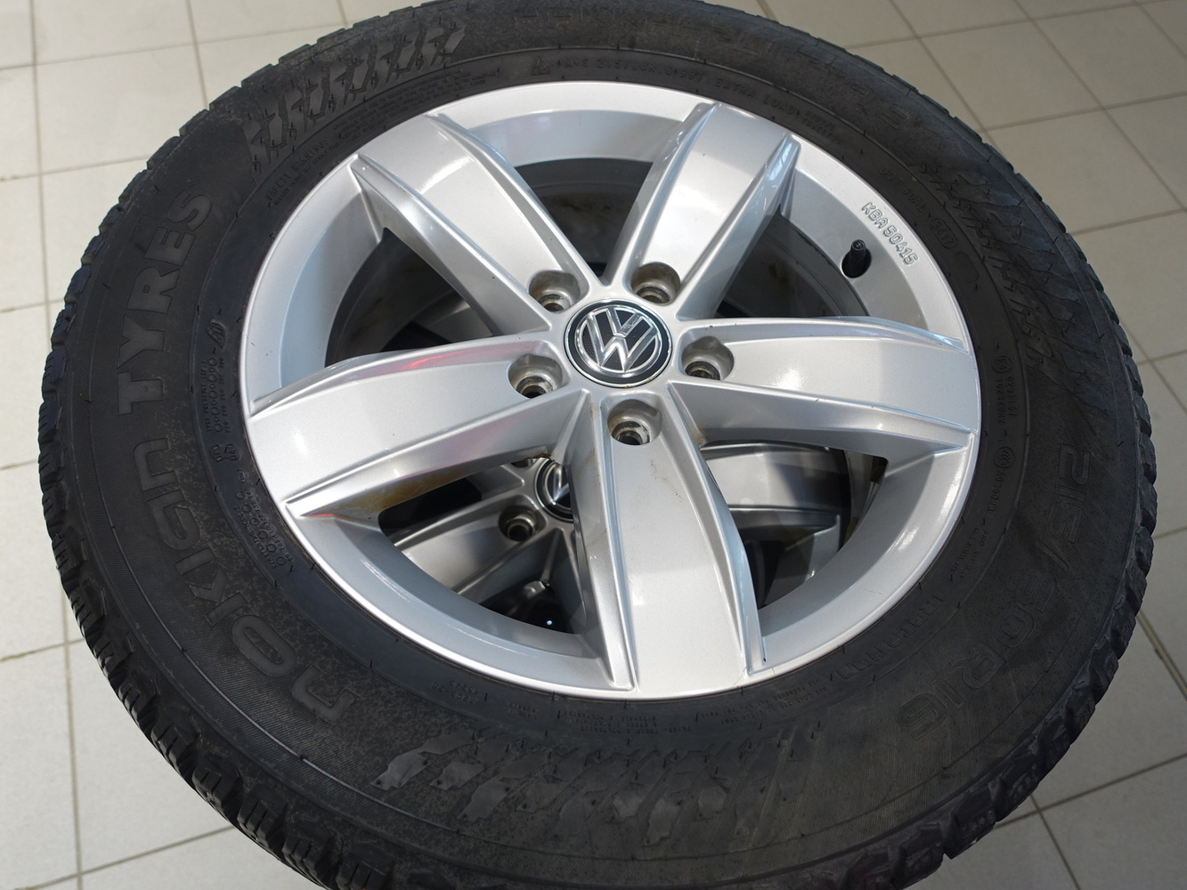 Volkswagen T-Roc vaihtoauto