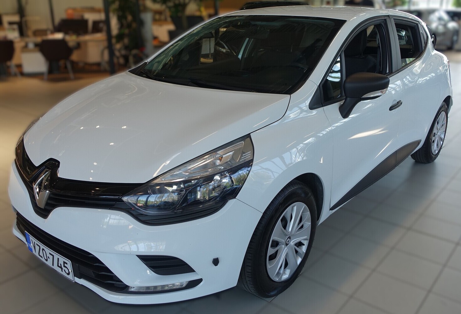 Renault Clio vaihtoauto