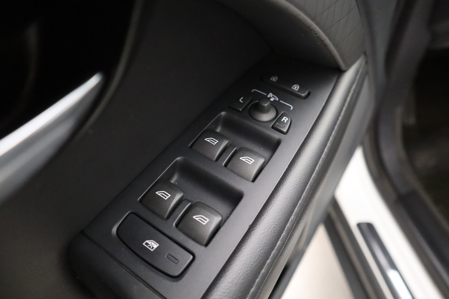 Volvo XC70 vaihtoauto