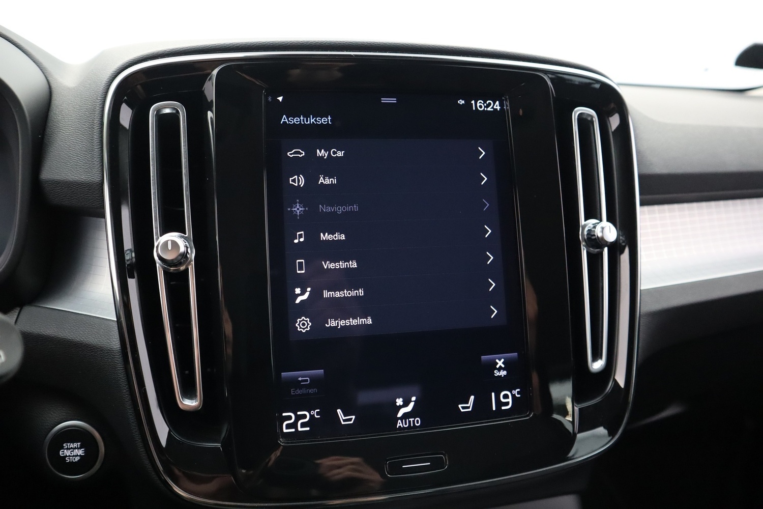 Volvo XC40 vaihtoauto