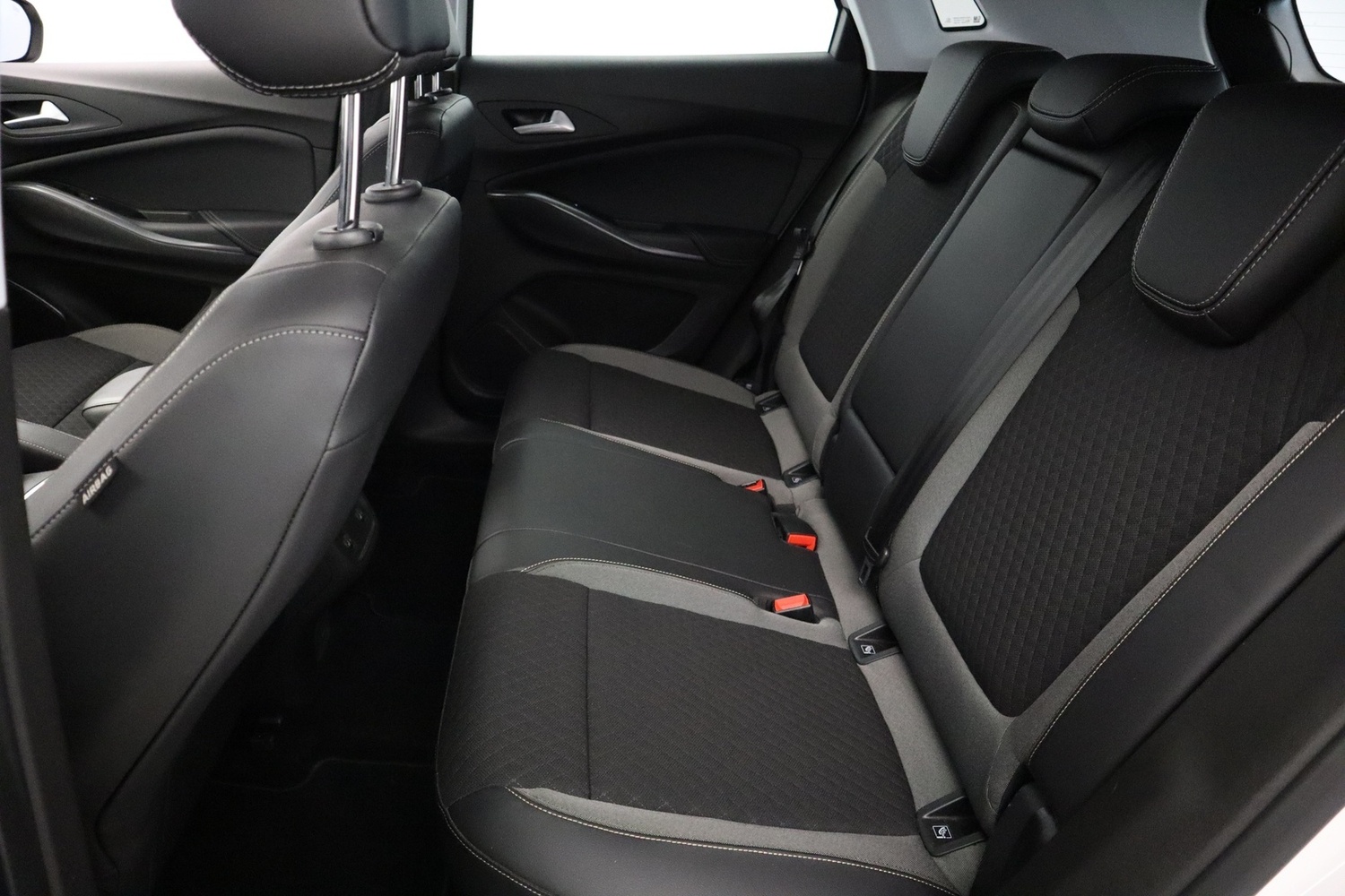 Opel Grandland X vaihtoauto