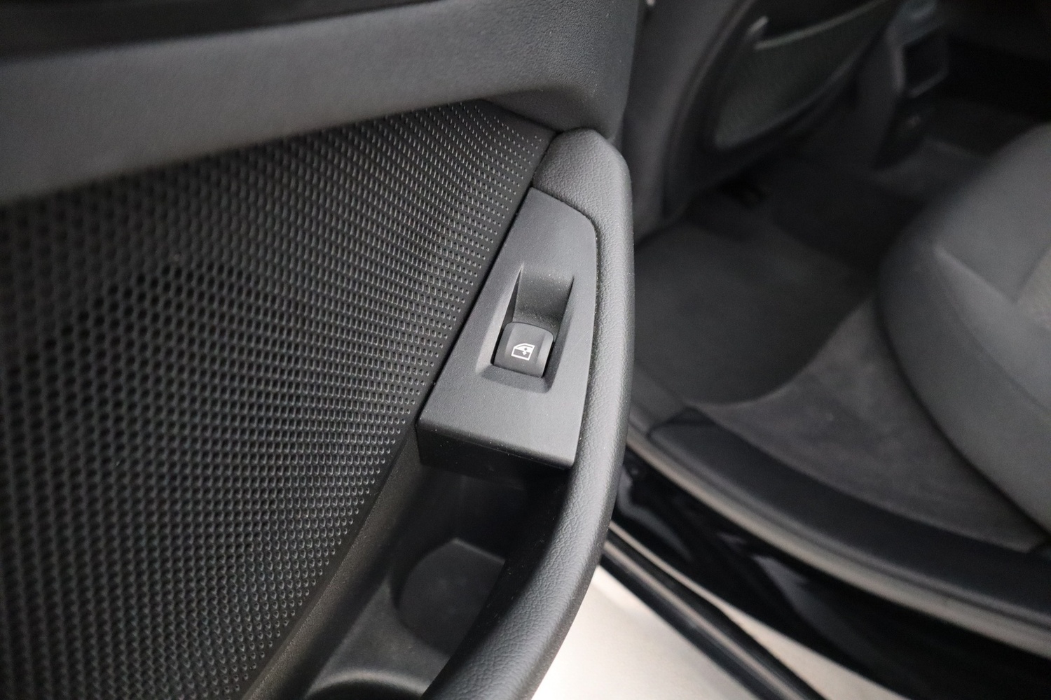 BMW 118 vaihtoauto