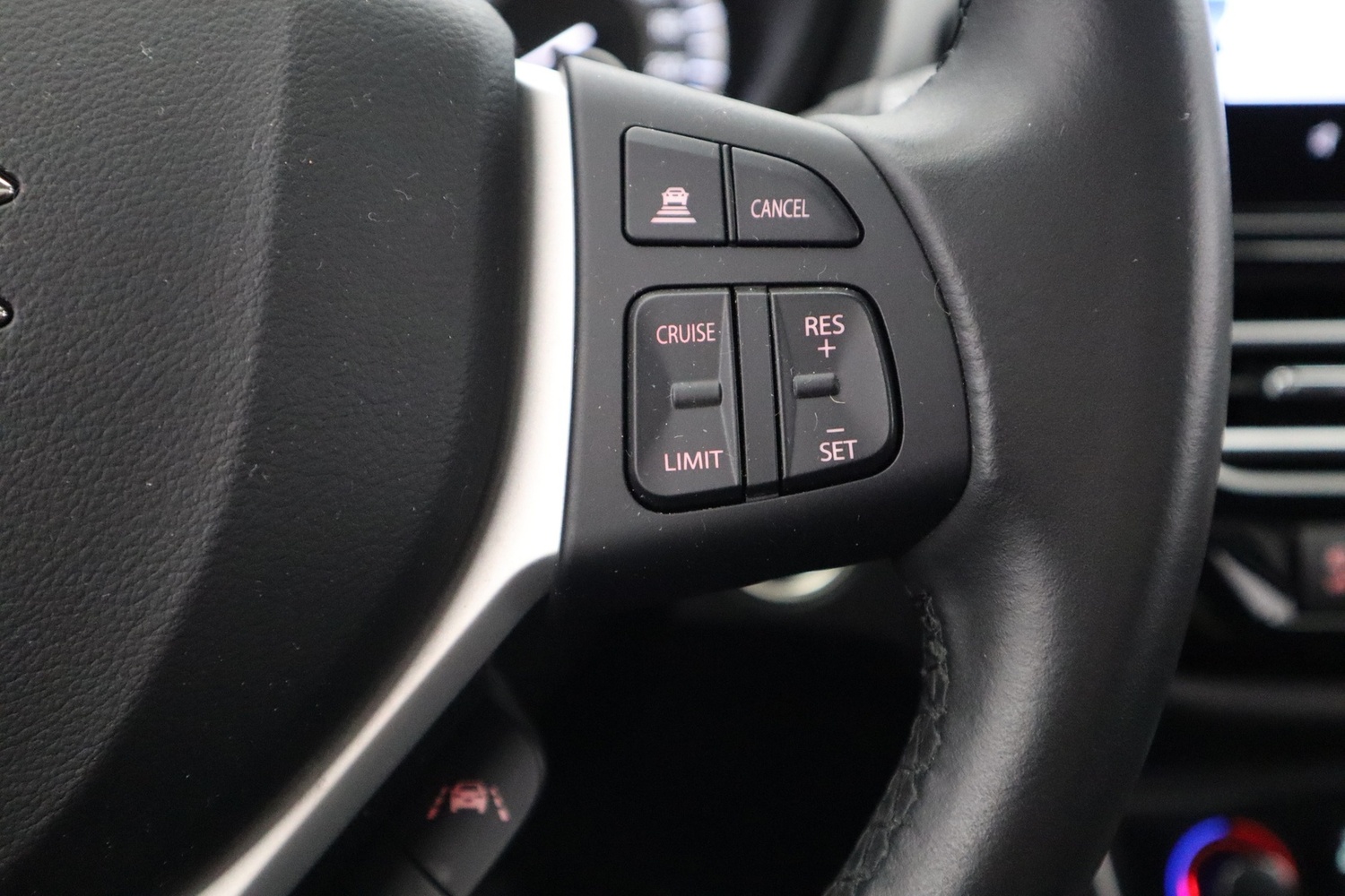 Suzuki S-Cross vaihtoauto