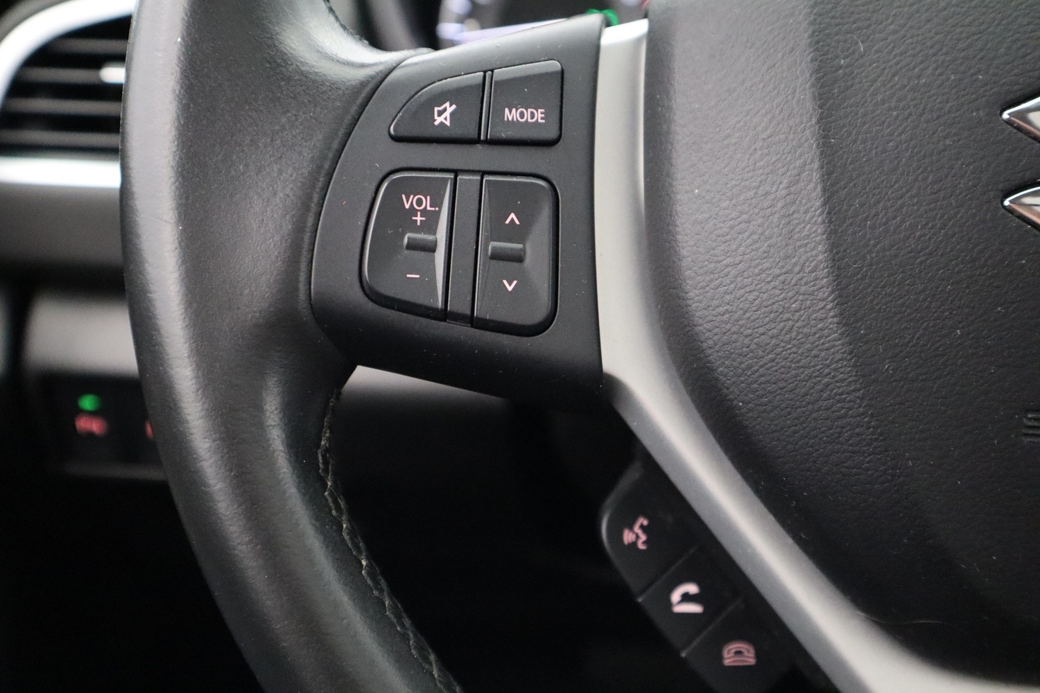 Suzuki S-Cross vaihtoauto