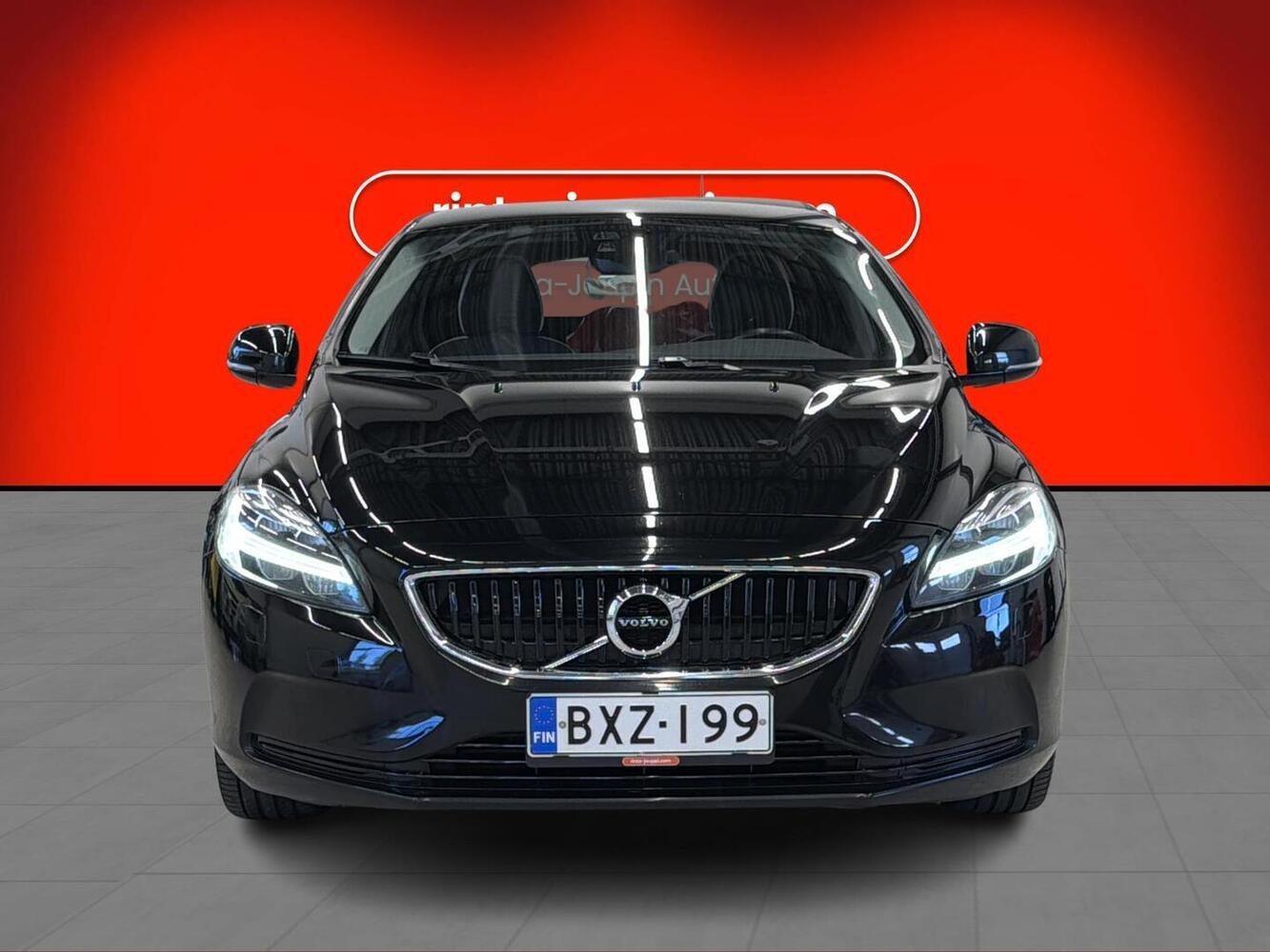 Volvo V40 vaihtoauto