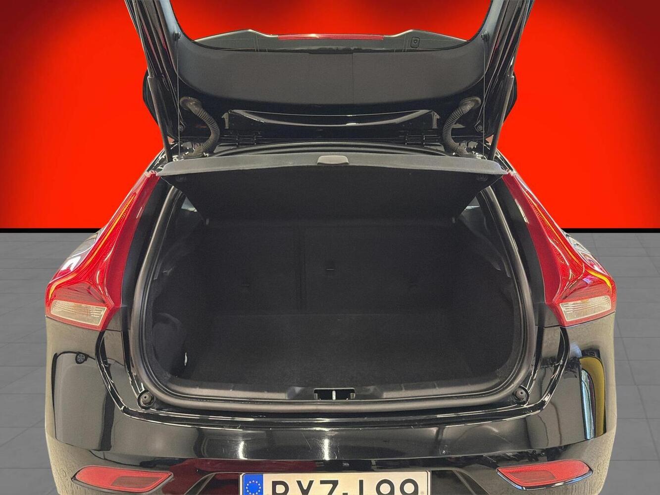 Volvo V40 vaihtoauto