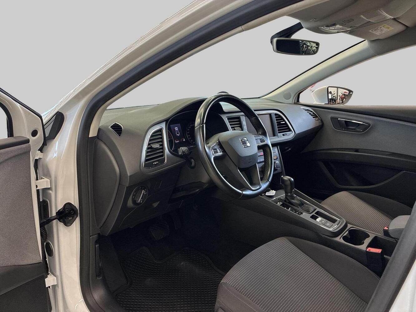 SEAT Leon ST vaihtoauto