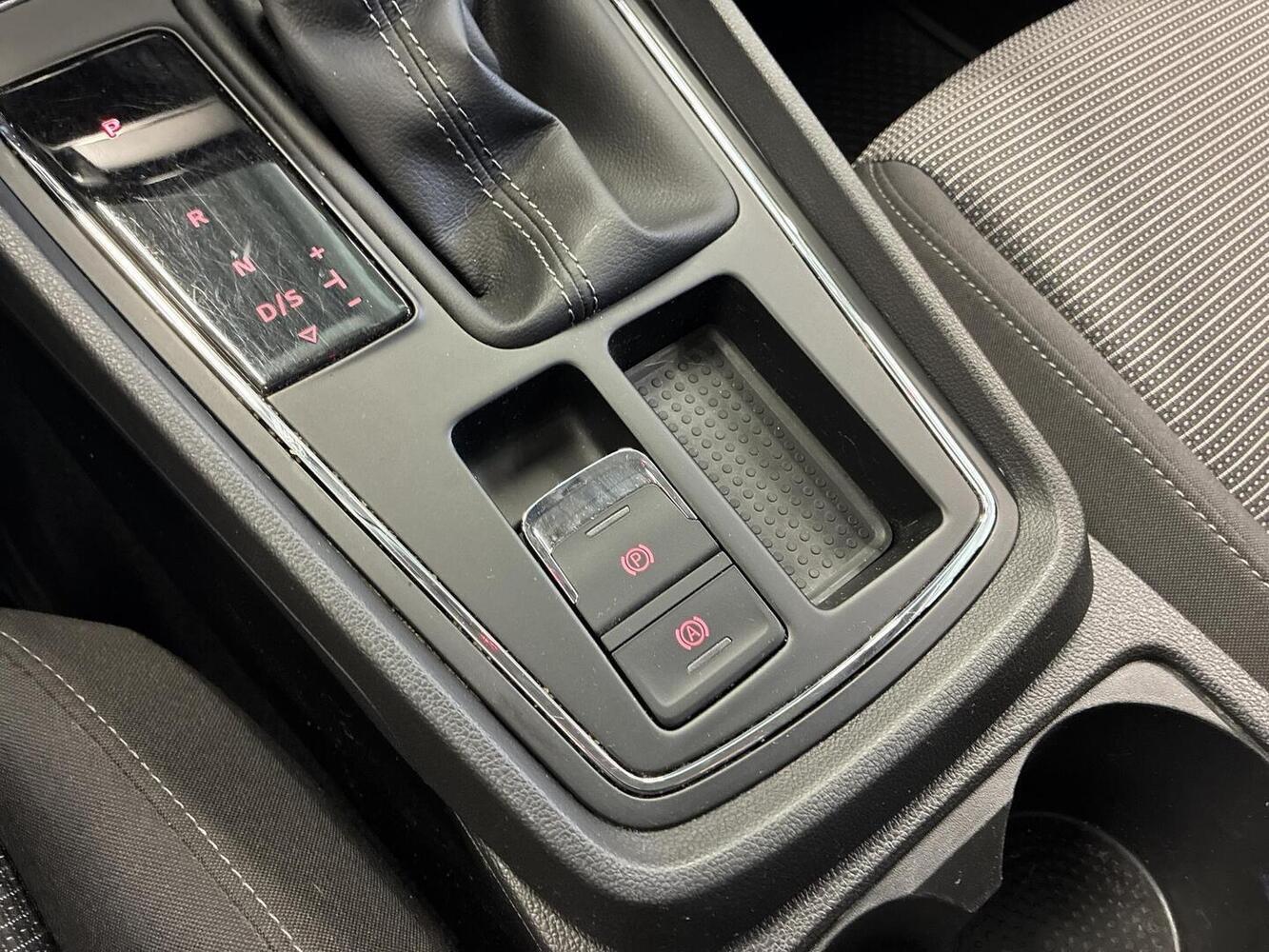 SEAT Leon ST vaihtoauto