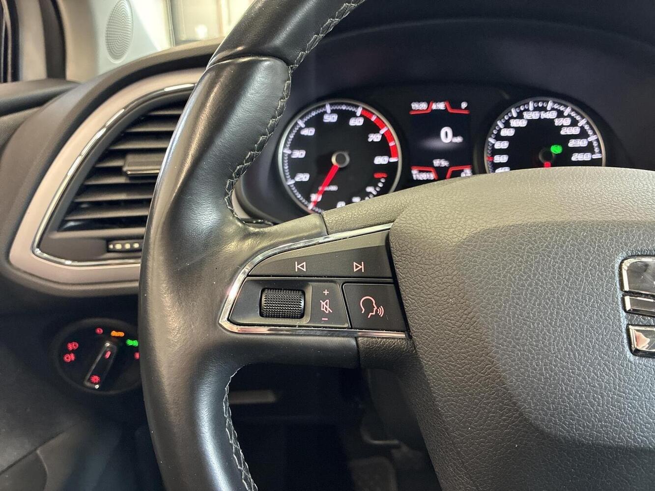 SEAT Leon ST vaihtoauto