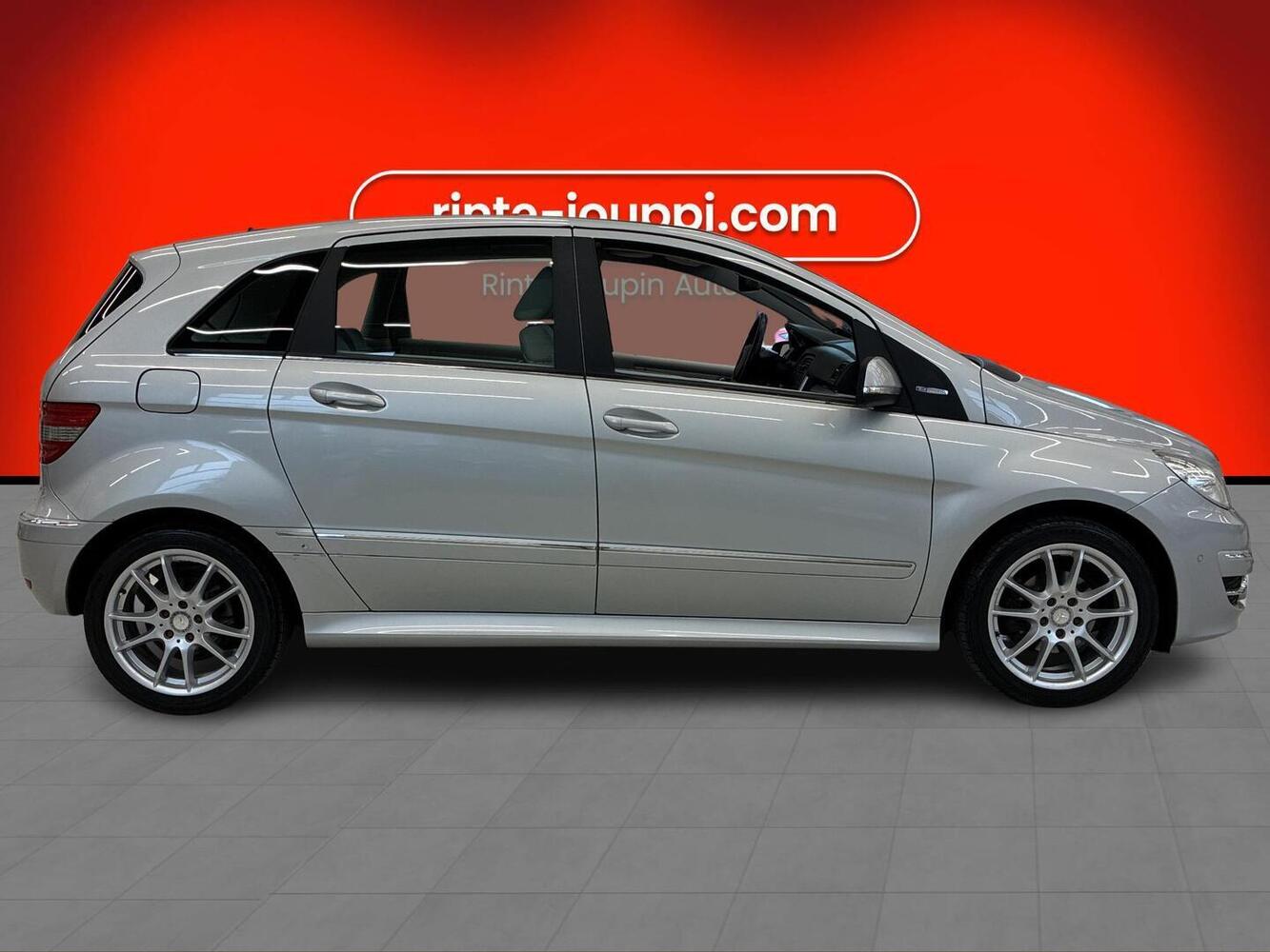 Mercedes-Benz B vaihtoauto