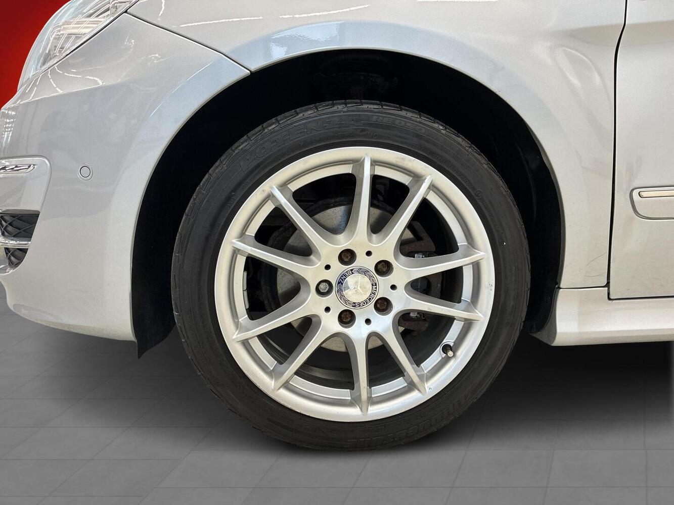 Mercedes-Benz B vaihtoauto