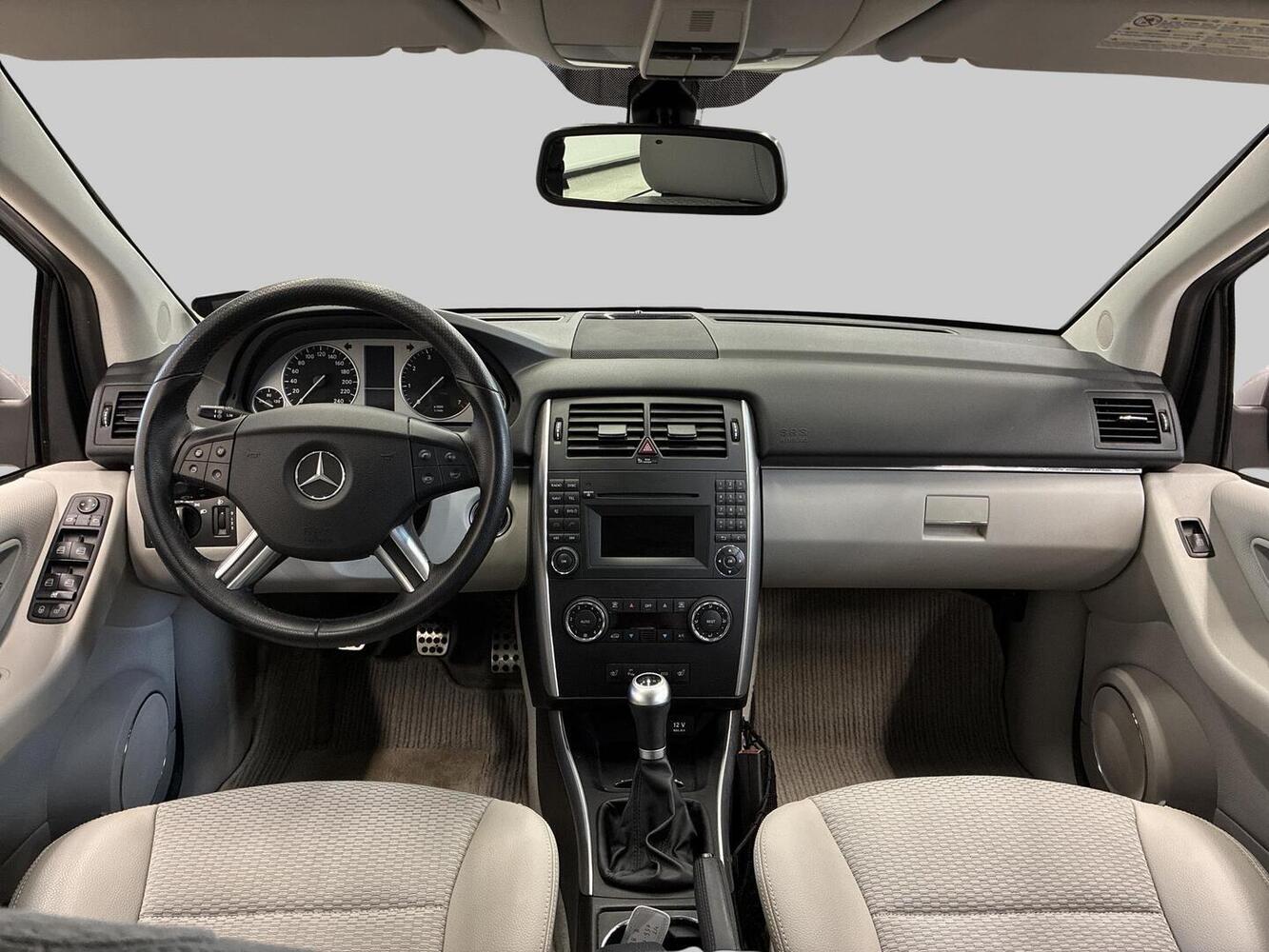 Mercedes-Benz B vaihtoauto