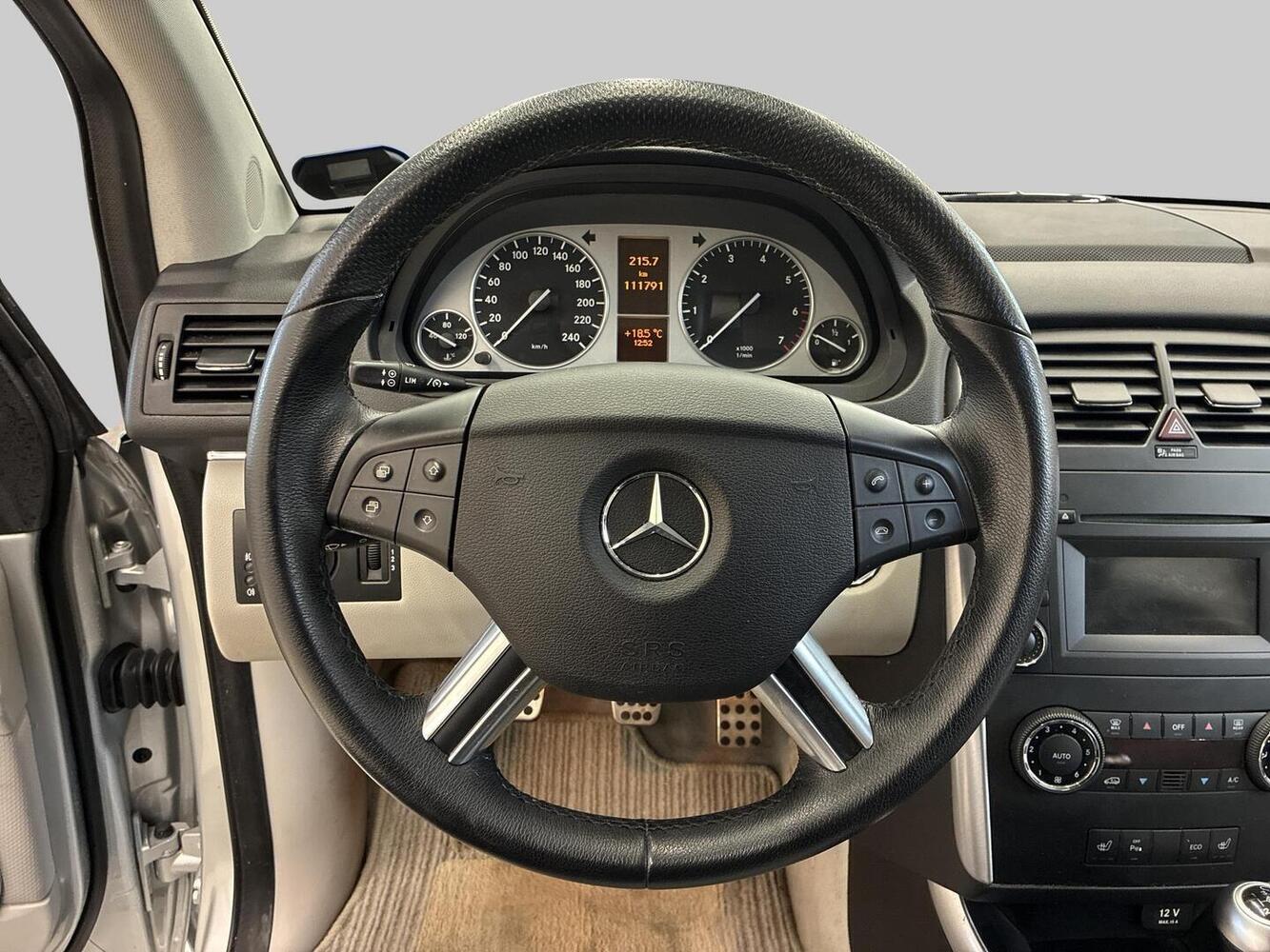 Mercedes-Benz B vaihtoauto