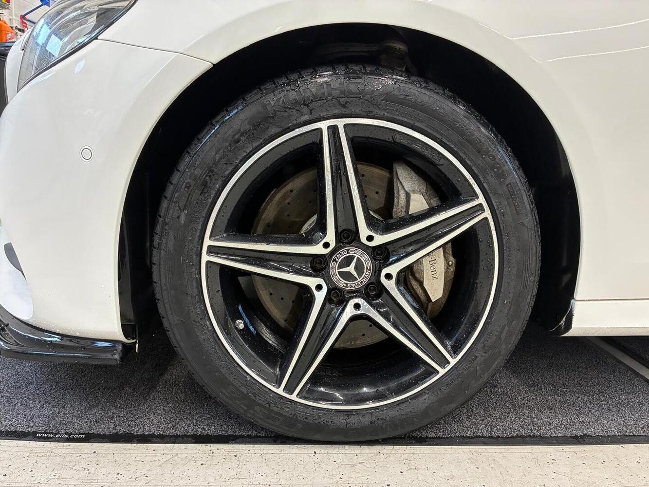 Mercedes-Benz E vaihtoauto